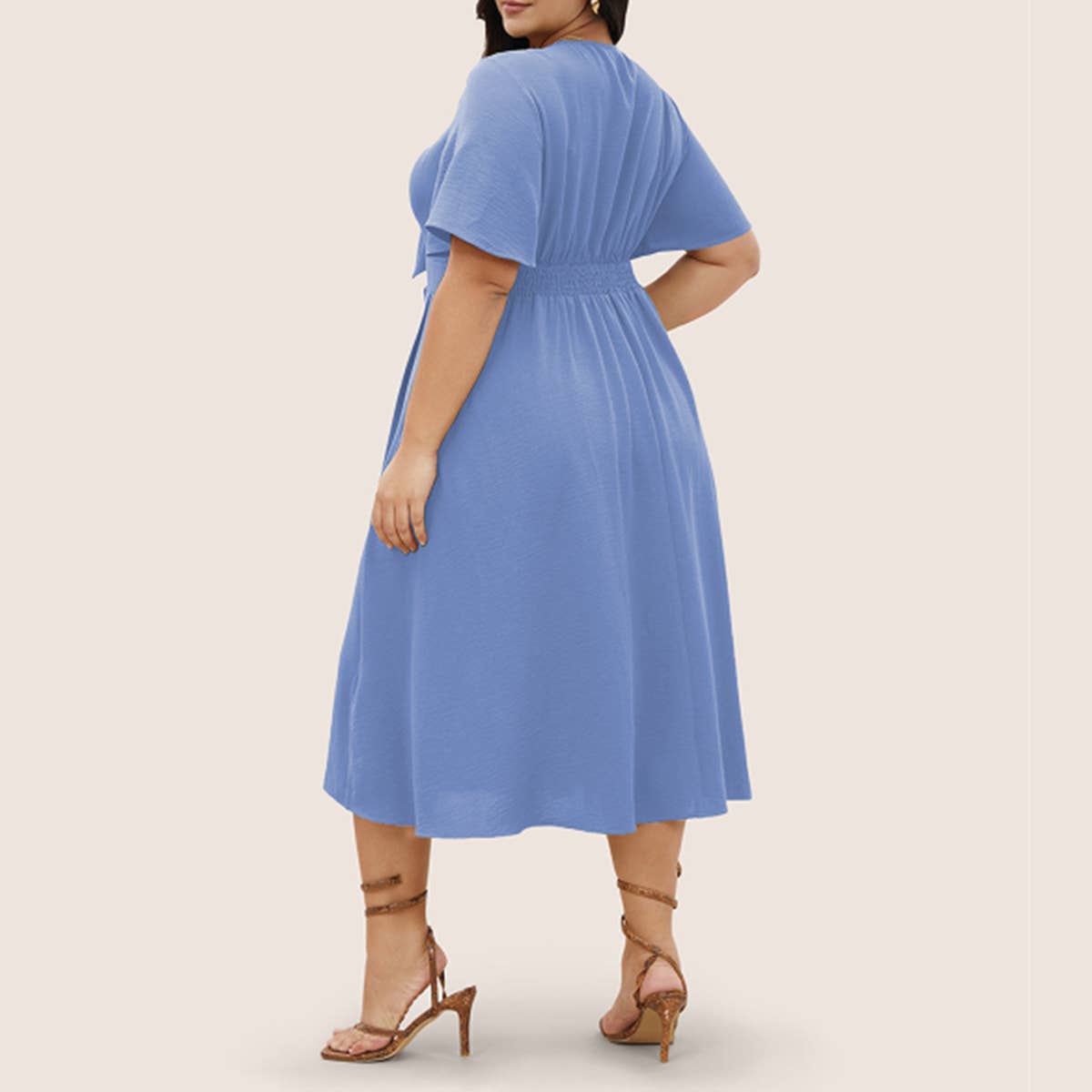 Waist Cinched V-Neck Maxi Dress ? Flowy Hem