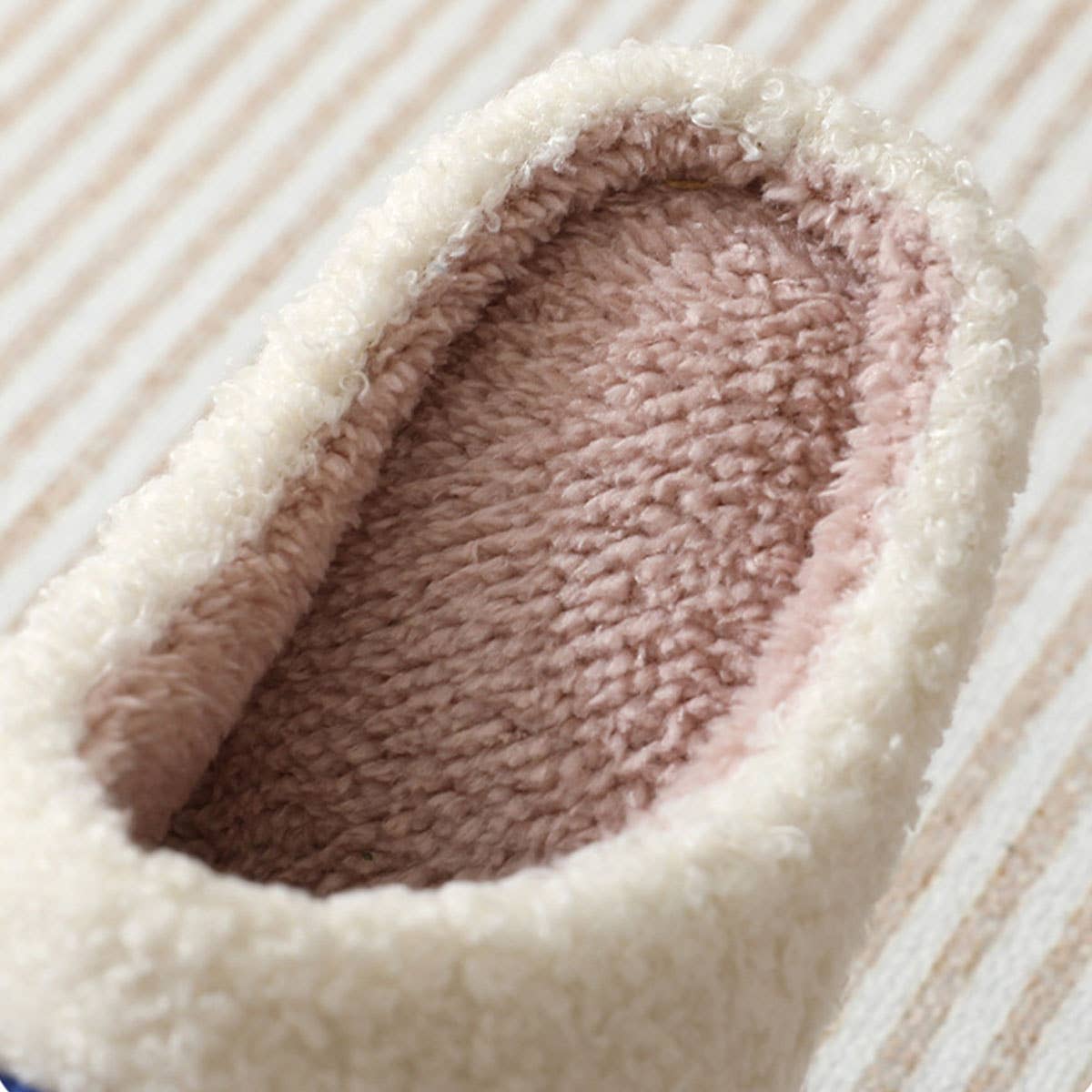 Cute Blue Eye Indoor Slippers For Fall/Winter