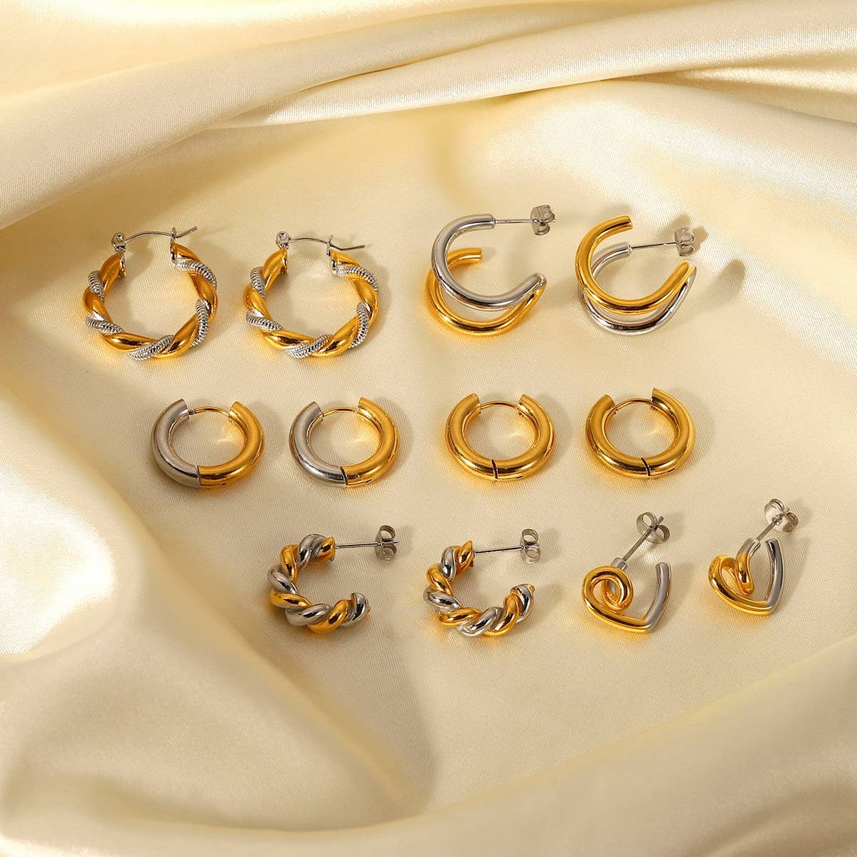FASHIONABLE GOLD AND SILVER PLATED EARRINGS