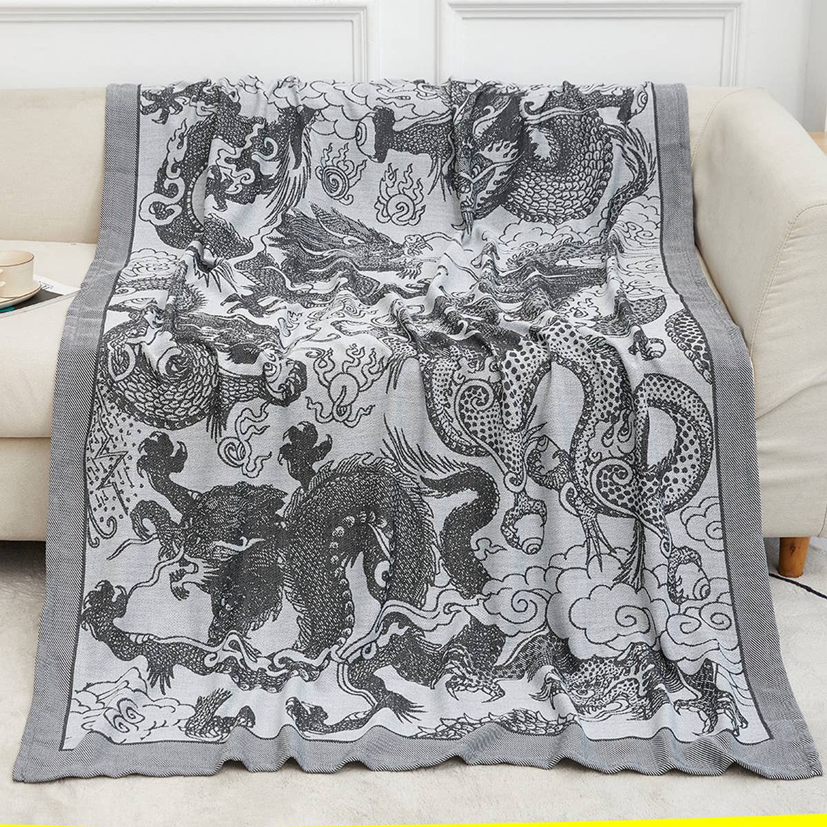 PRINTED WOVEN JACQUARD BLANKET_CWMM0322