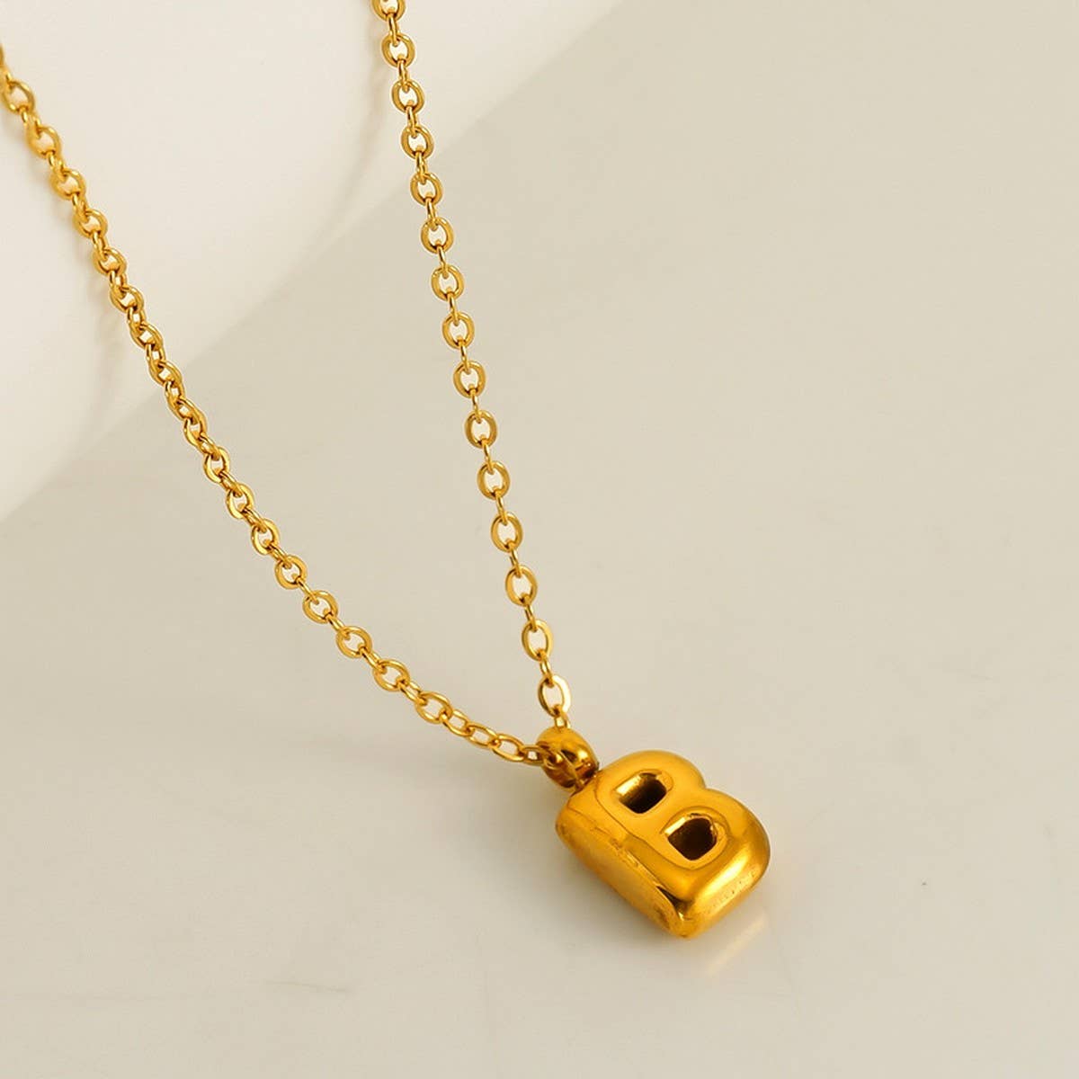 CWAJE1939_Mini Simple Bubble Letter Necklace,Gold