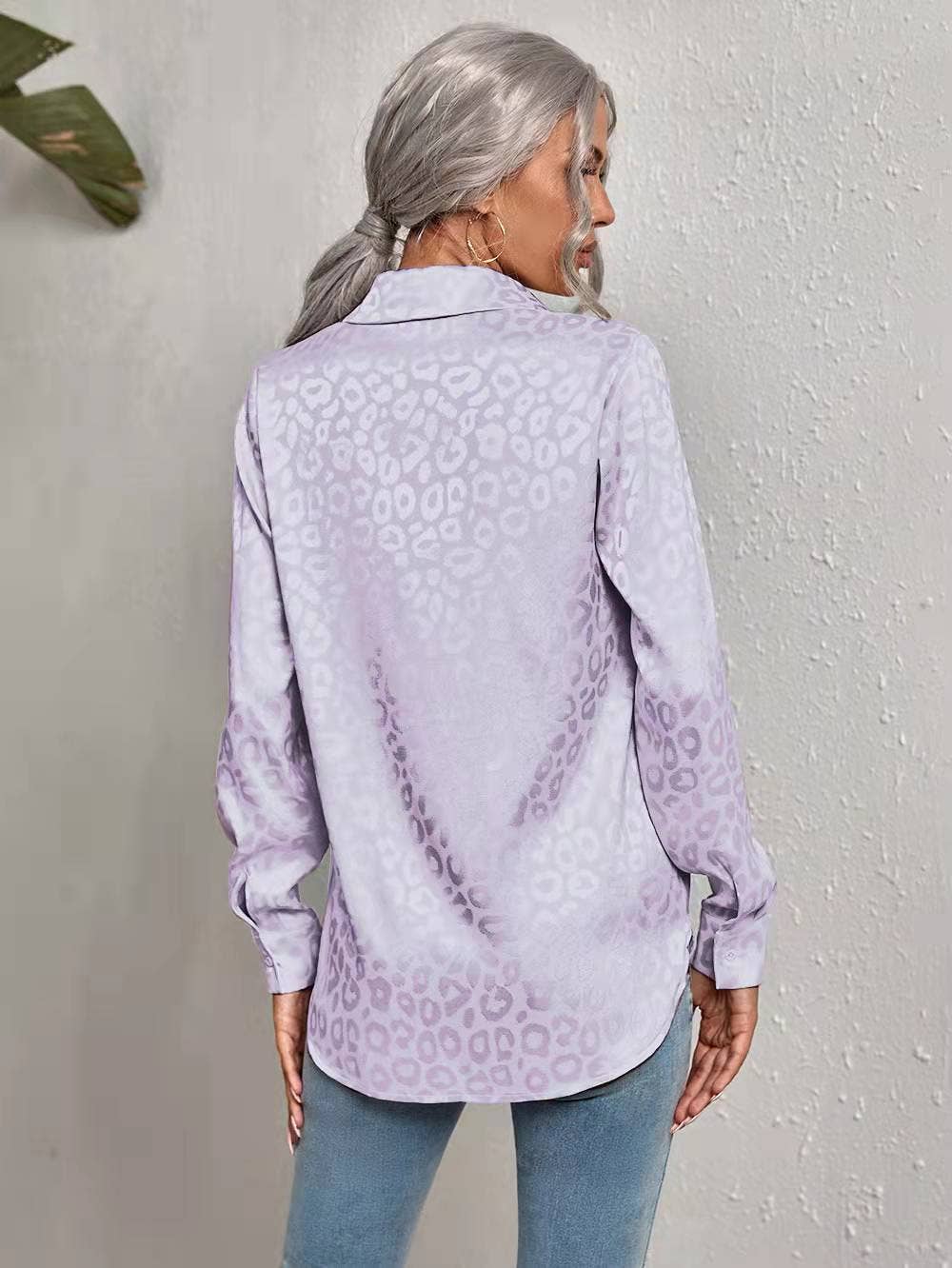 Lapel open button leopard print jacquard shirt