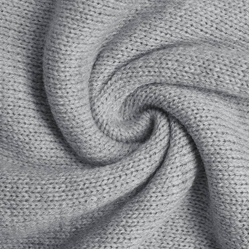 Three-dimensional floral round-neck sweater