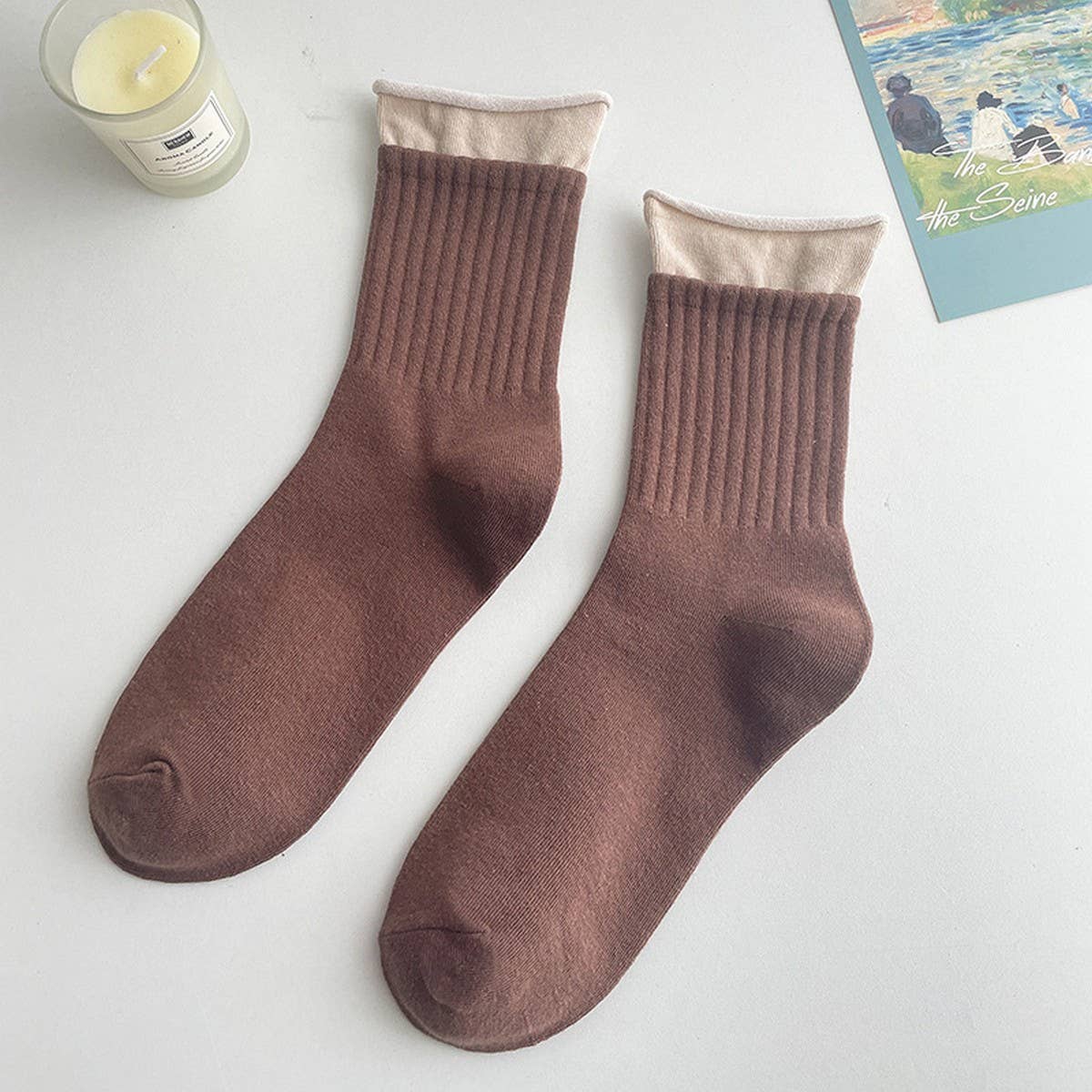 WOMEN PAIR BREATHABLE HEMMED SOCKS