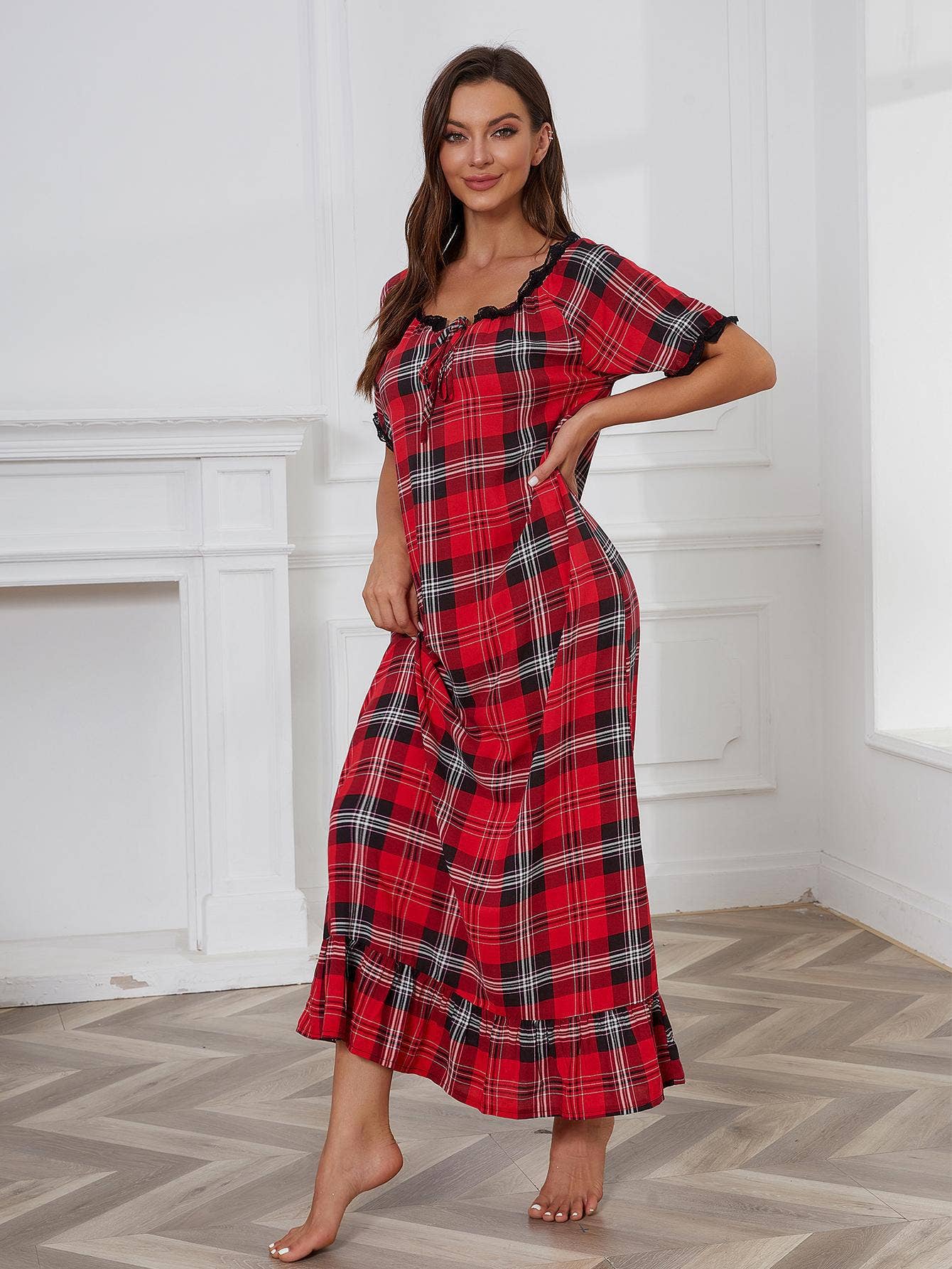 SHORT-SLEEVED RED PLAID HOME NIGHTDRESS