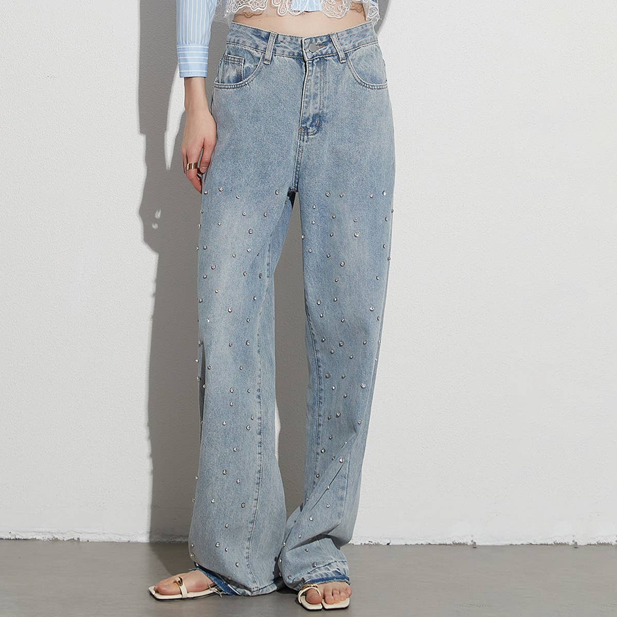 HIGH WAISTED STUDDED PEARL STRAIGHT LEG JEANS