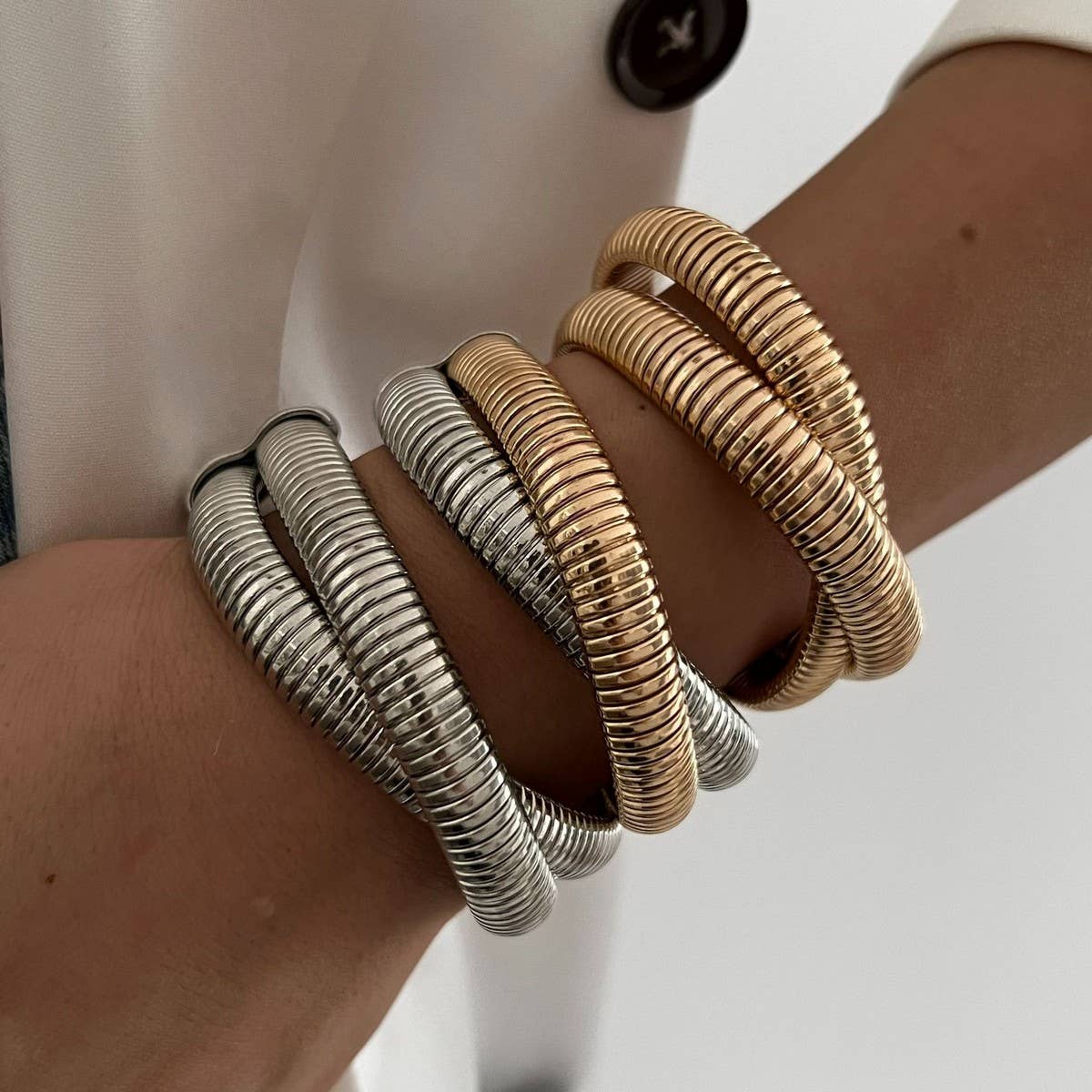 PERSONALIZED  METAL SIMPLE RING BRACELET FOR WOMEN_CWMM3092