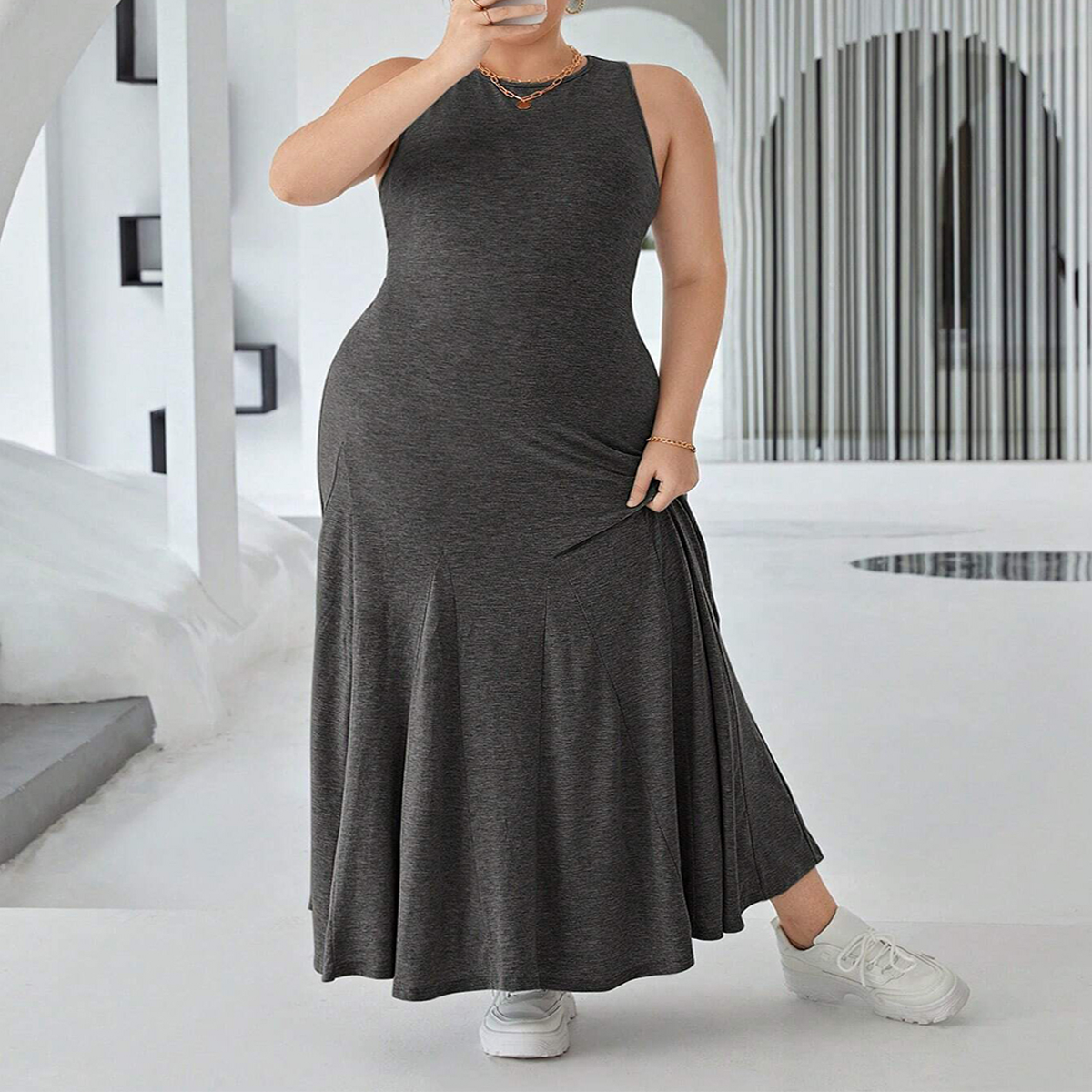 Chic Sleeveless Round Neck High-Waist Dress