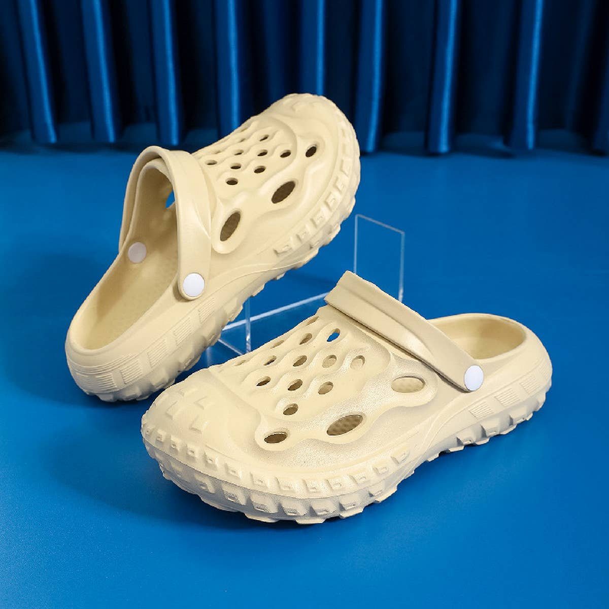 NEW STYLE CLOGS AND SLIPPERS FOR HOME USE_CWSHS0642