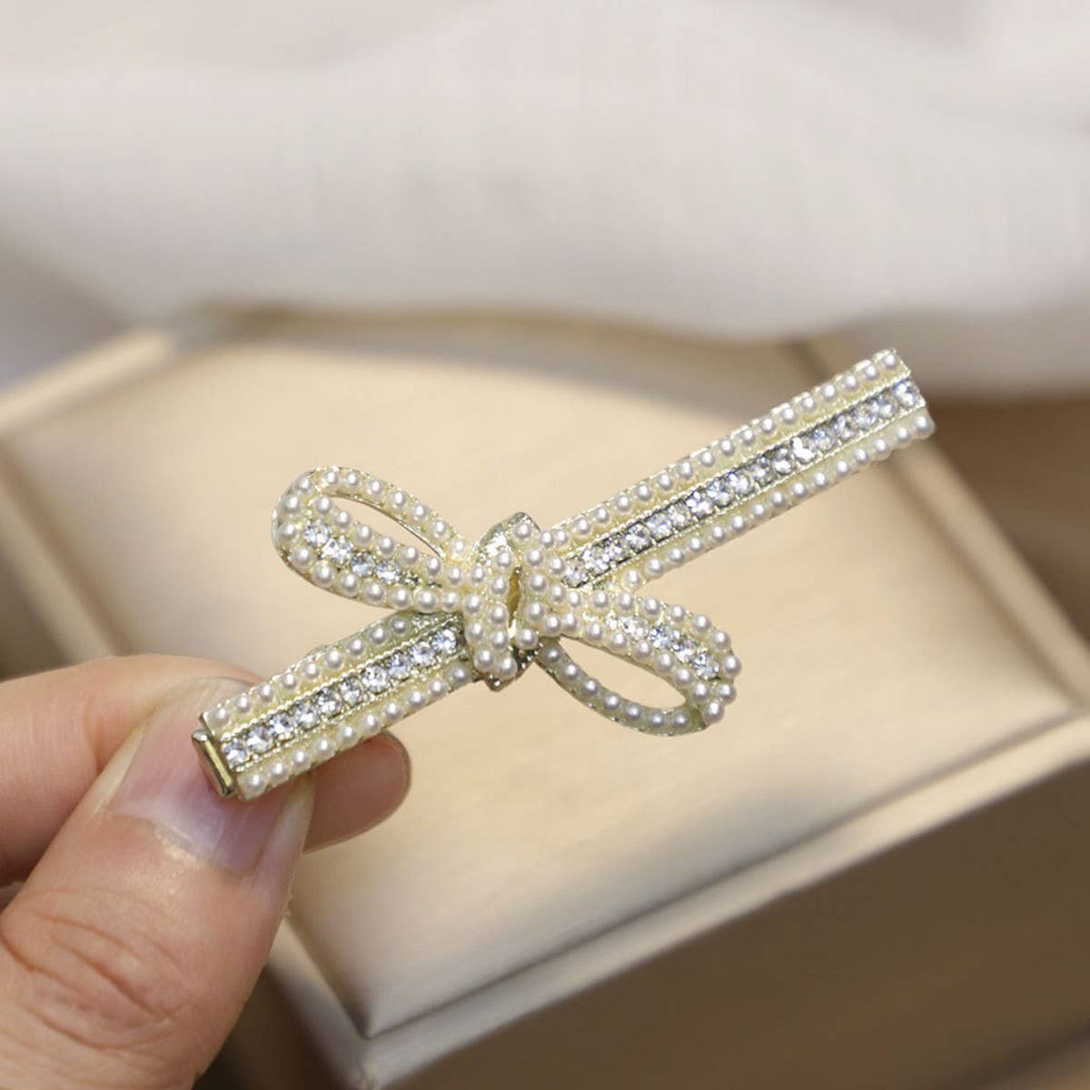 PEARL STAR BOW HAIRPIN DUCKBILL CLIP SIDE CLIP_CWAHA4739