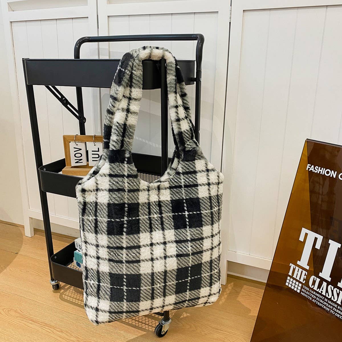 WINTER WOOLEN SHOULDER BAG RETRO PLAID PLUSH BAG_CWAB3925