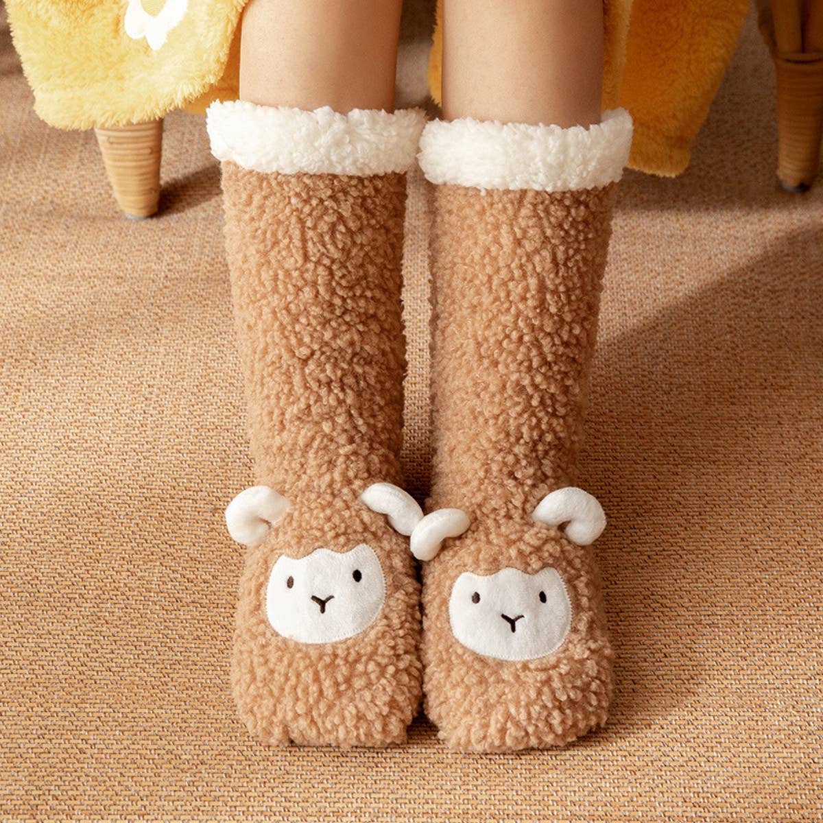 CARTOON WARM FUZZY INDOOR SLIPPER SHOES_CWMS0716