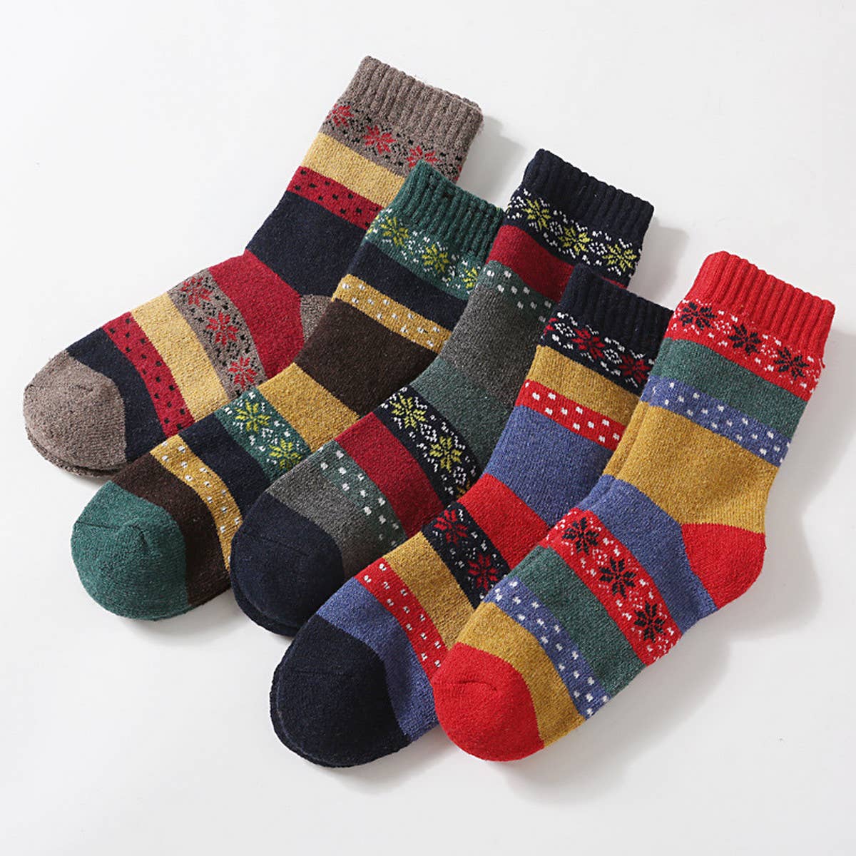 5 PAIRS OF COLOR MATCHING MID LENGTH COTTON SOCKS_CWMS0681