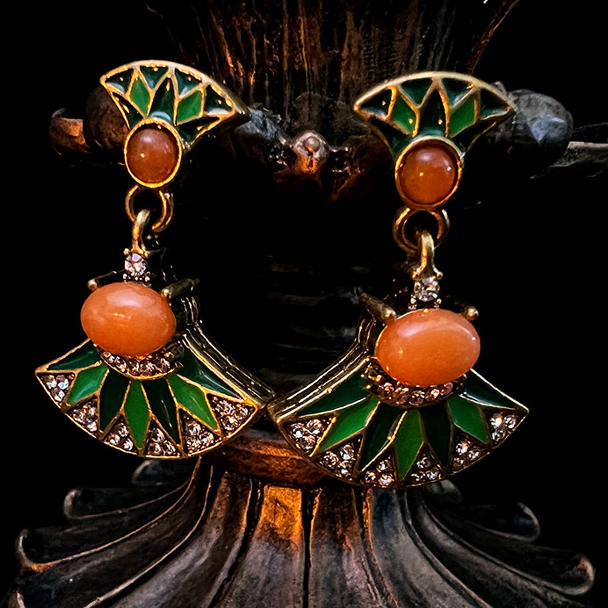 RETRO FAN-SHAPED EARRINGS_CWAJE1111