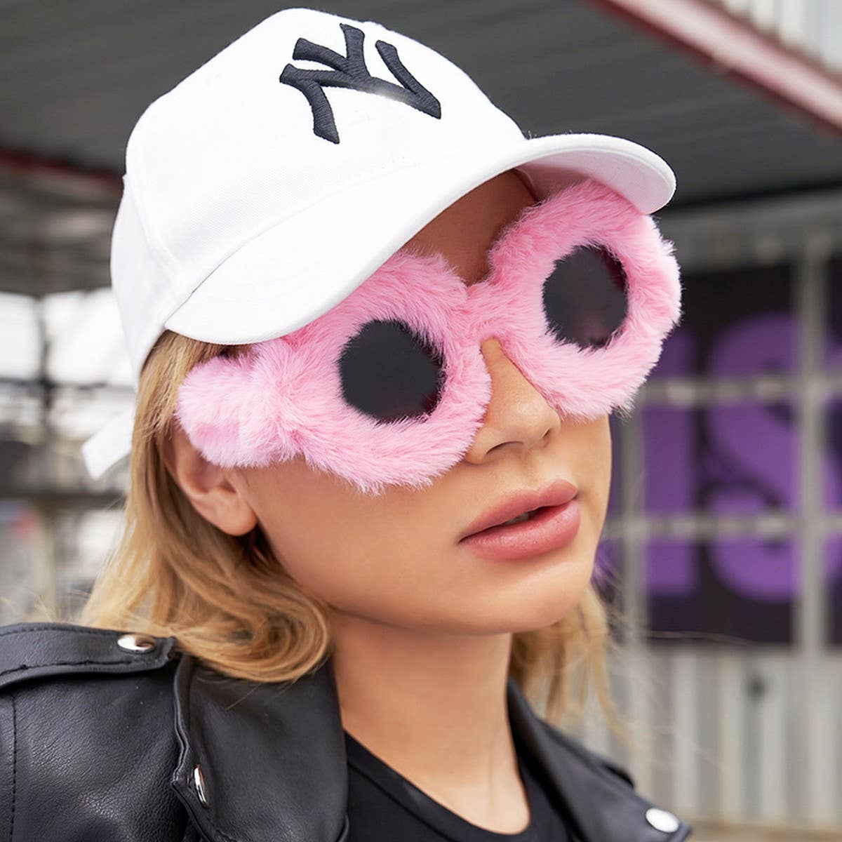 ROUND FRAME PLUSH FULL COVERAGE SUNGLASSES