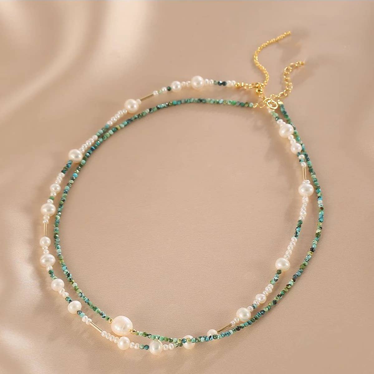 Double-layered pearl collarbone chain