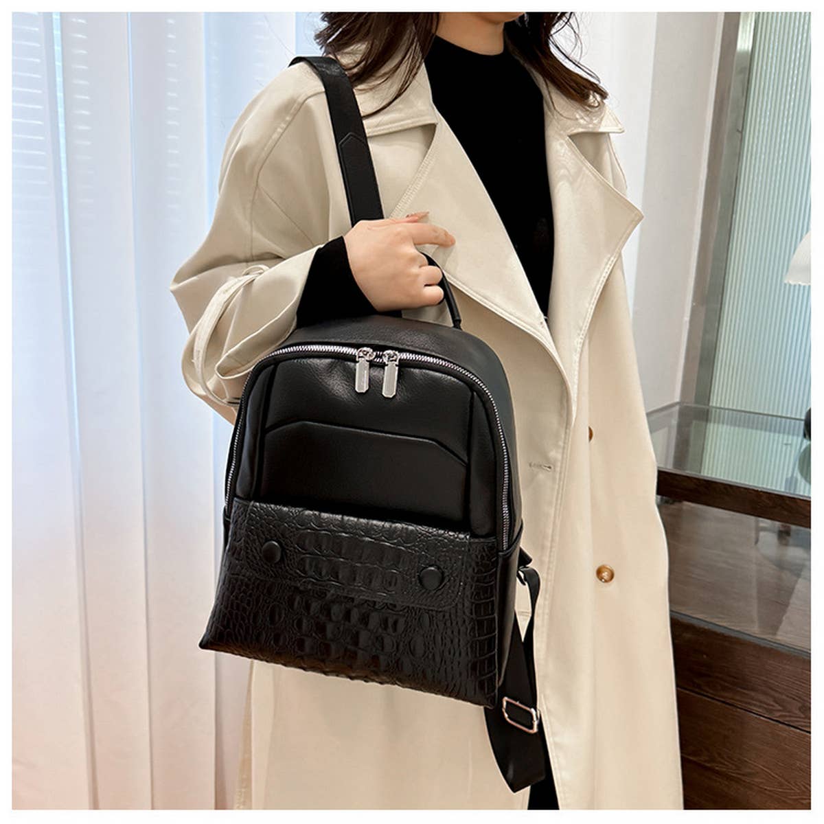 VERSATILE AND FASHIONABLE LARGE-CAPACITY BACKPACK_CWAB2896
