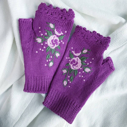 Knit Winter Gloves ? Bee & Blossom Embroidery