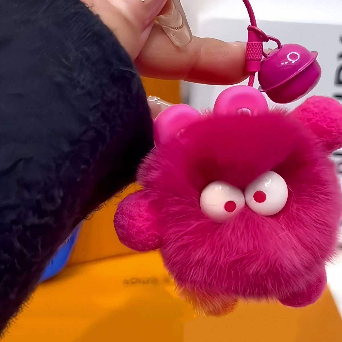 CUTE SMALL COAL BALL BAG PENDANT CAR KEYCHAIN