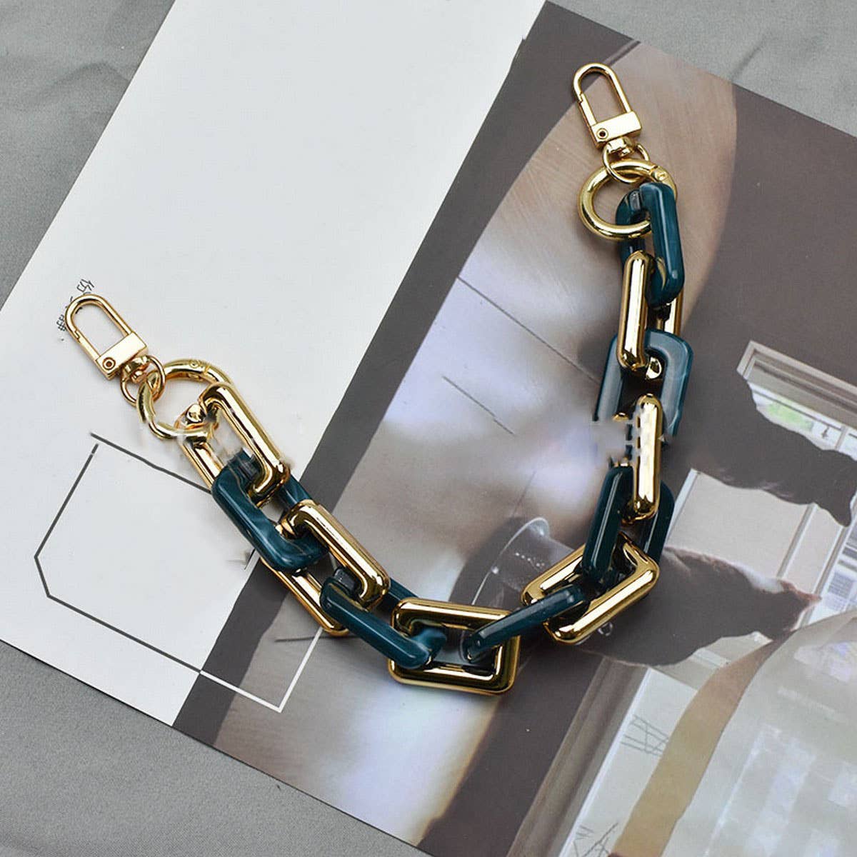 11.81in" Acrylic Chain - Bag & Phone Strap_CWMM5062