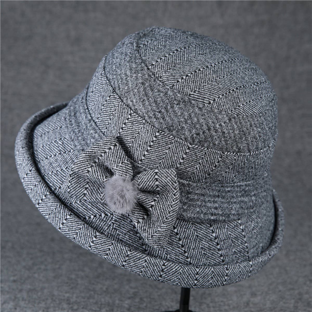 WOMEN'S WARM AND STYLISH BUCKET HAT_CWAH1801