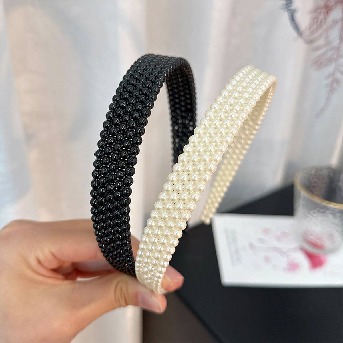 Pearl Acrylic Headband ??Stylish Hair Accessory_CWAHA5659