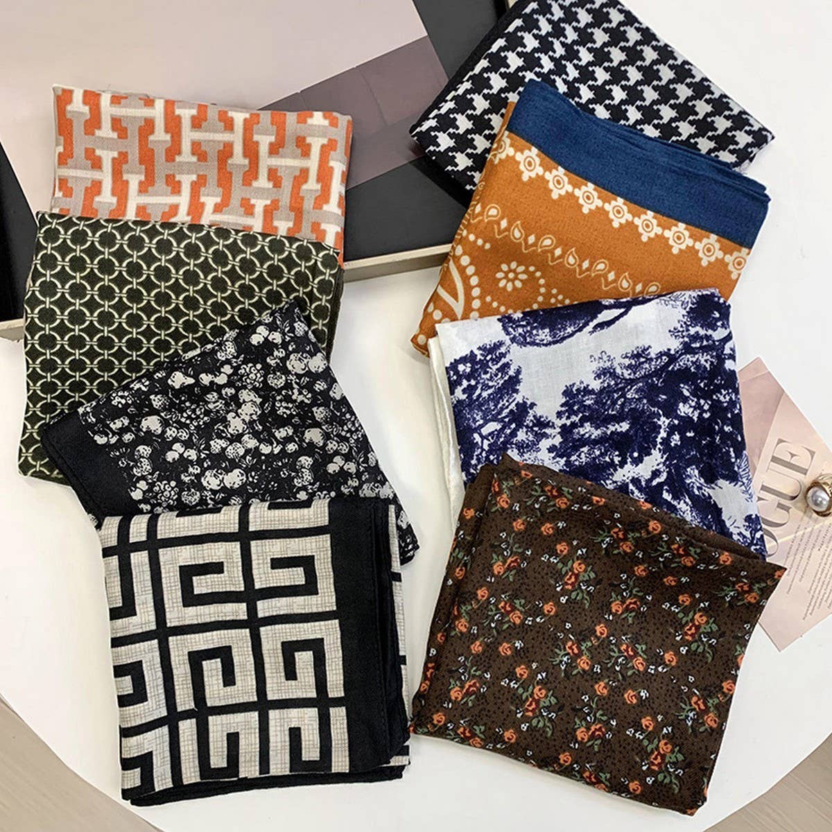 FASHIONABLE SQUARE SCARF FOR ALL-MATCH DECORATION