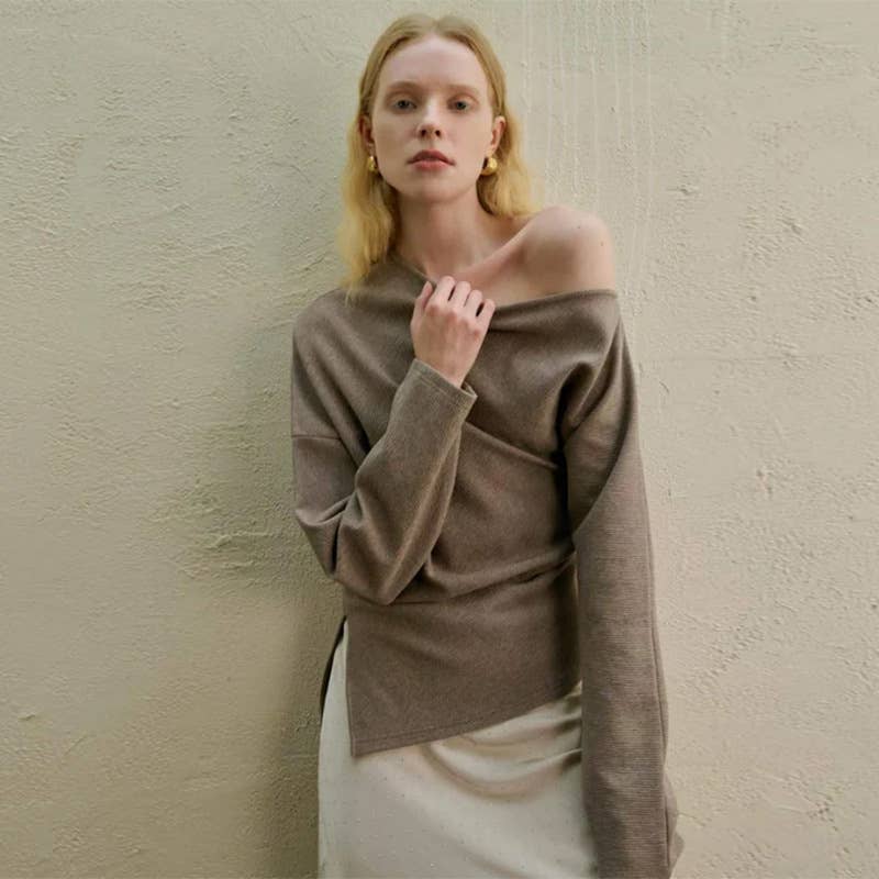 Solid color knit slant shoulder all-in-one casual top