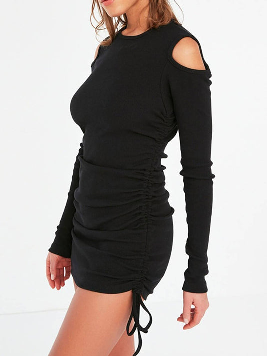 NICHE HIGH-WAISTED OFF-THE-SHOULDER SHORT DRESSES