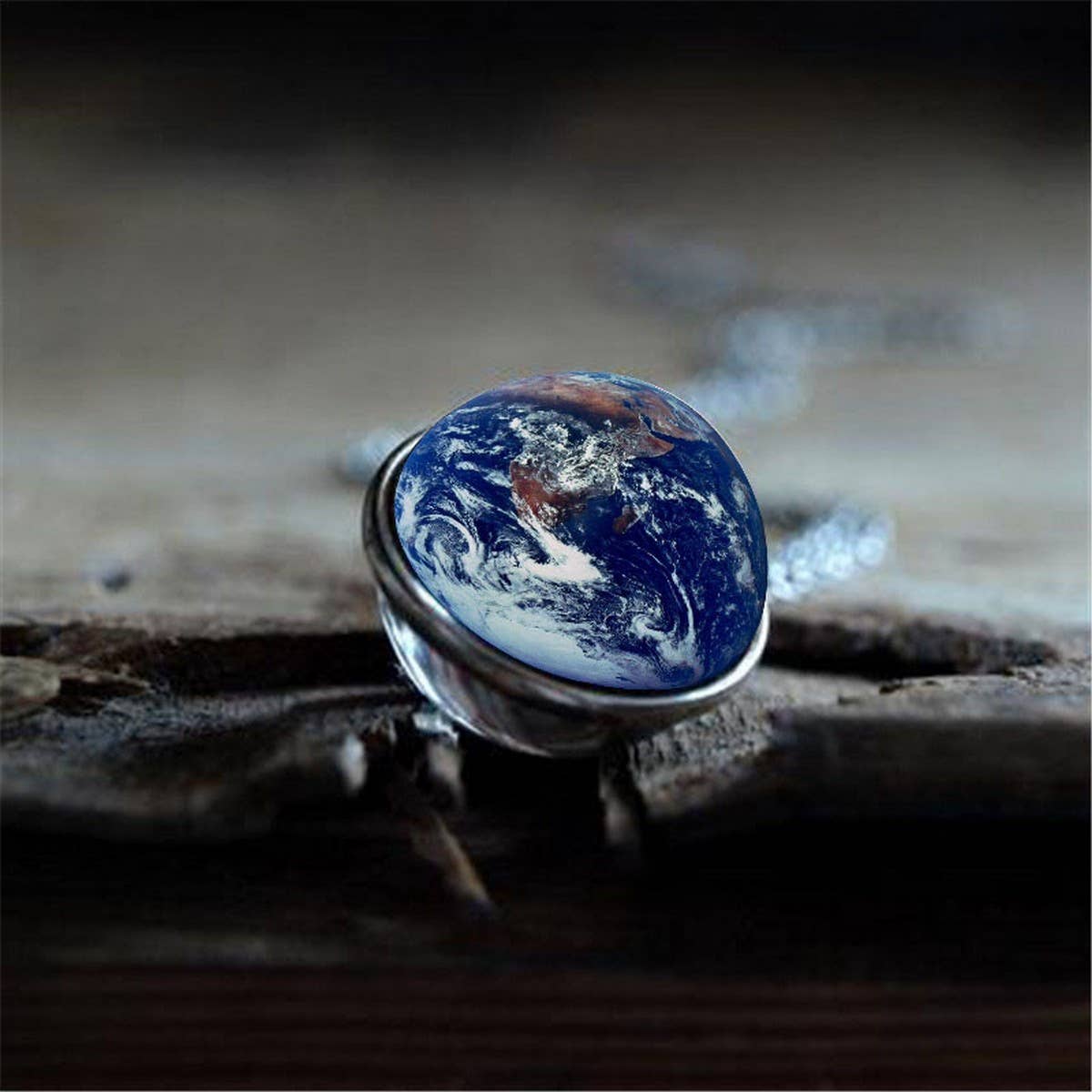 EARTH PATTERN CRYSTAL GLASS BALL PENDANT NECKLACE