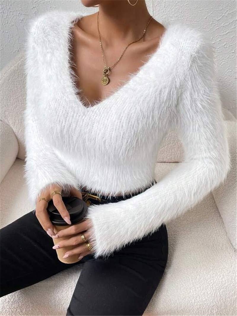 Solid-color V-neck fitted plush short sweater