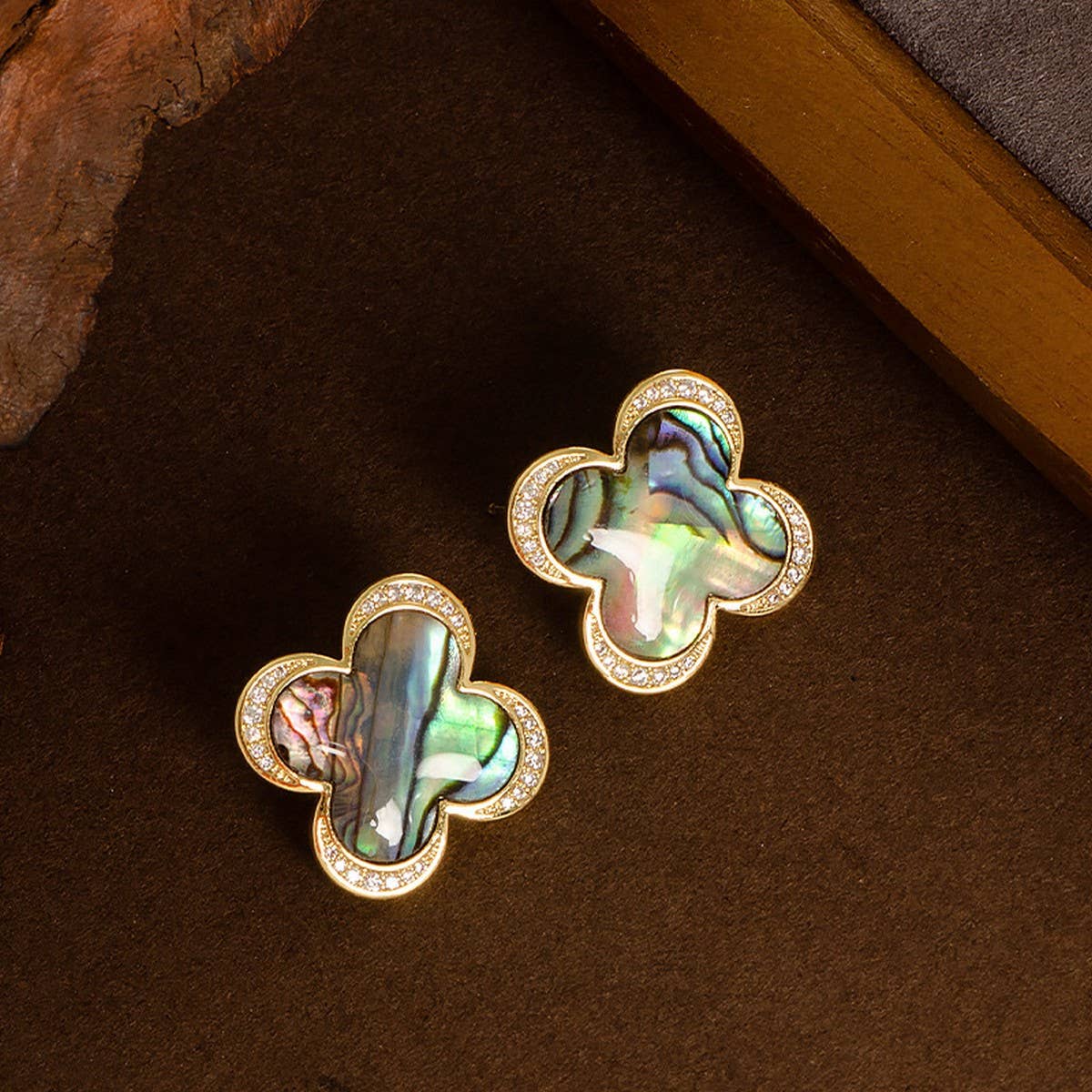 NATURAL ABALONE SILVER NEEDLE EARRINGS