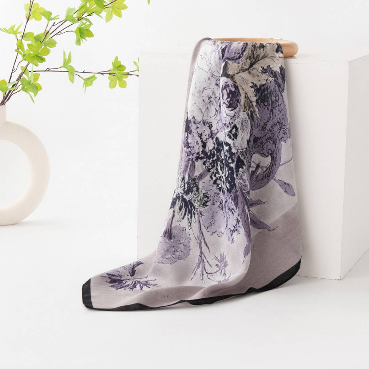 THERMAL SHIRT GEOMETRIC PRINT SCARF