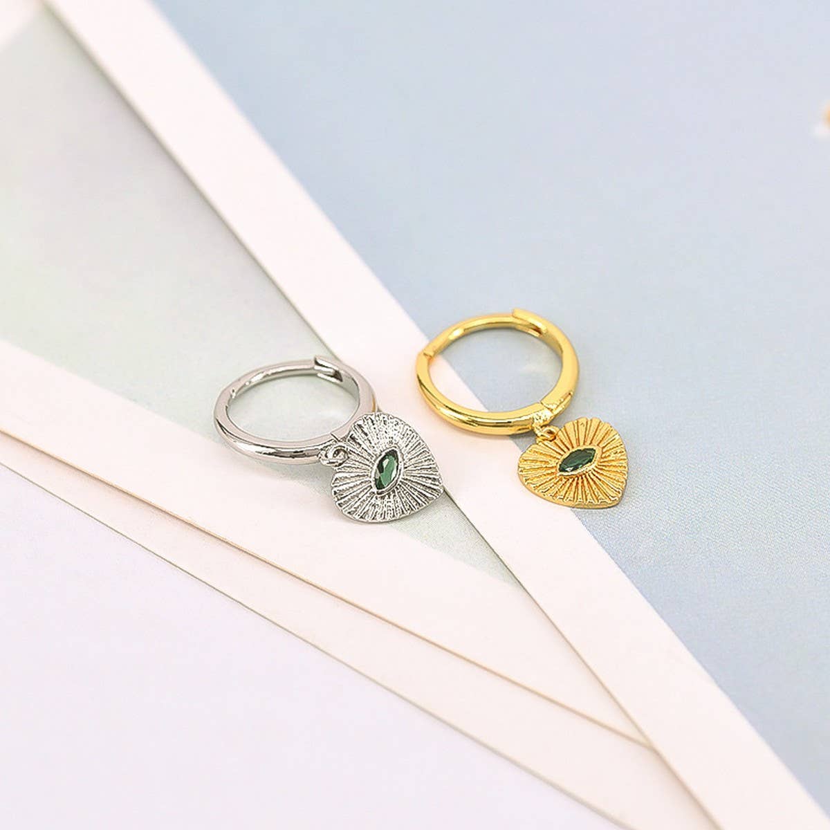 VINTAGE LOVE GREEN EVIL EYE HEART EARRINGS