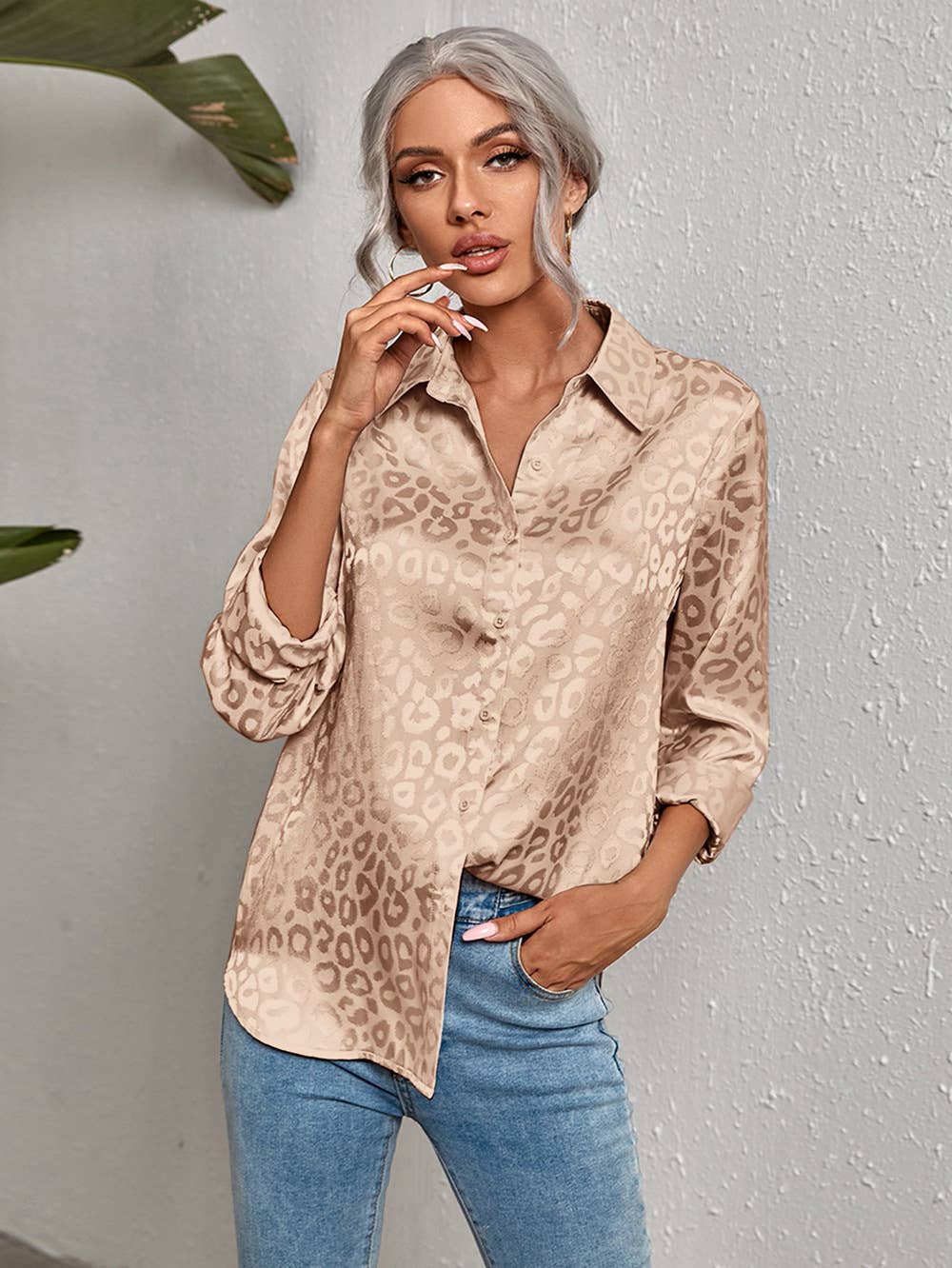 Lapel open button leopard print jacquard shirt