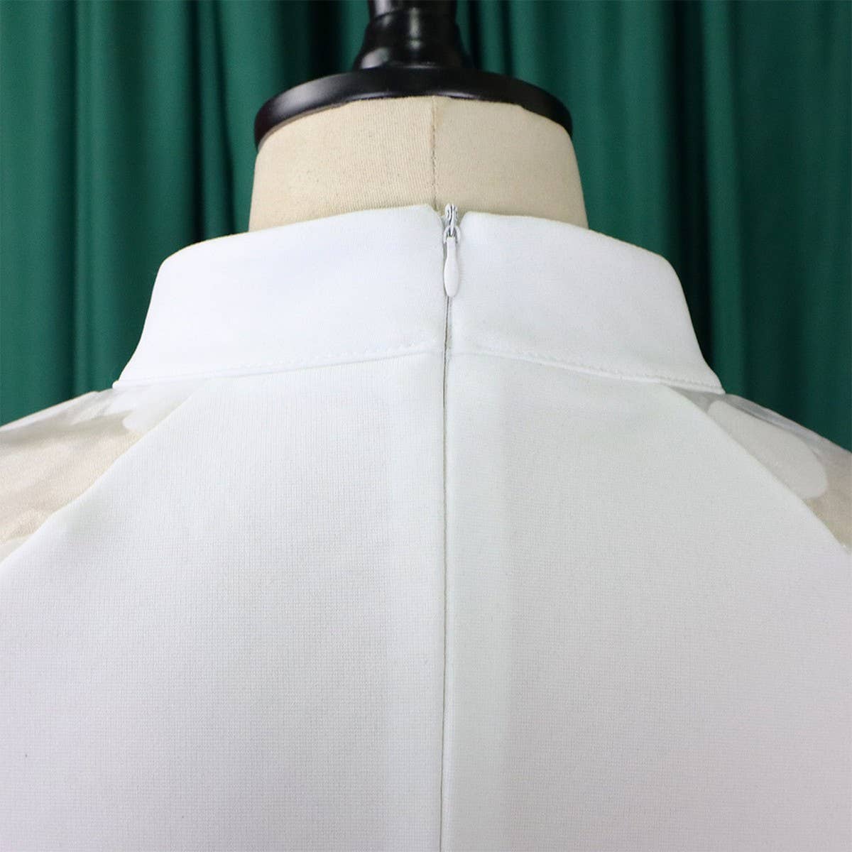 FASHION LOOSE MESH STITCHING LARGE SIZE DRESS_CWDSD6142