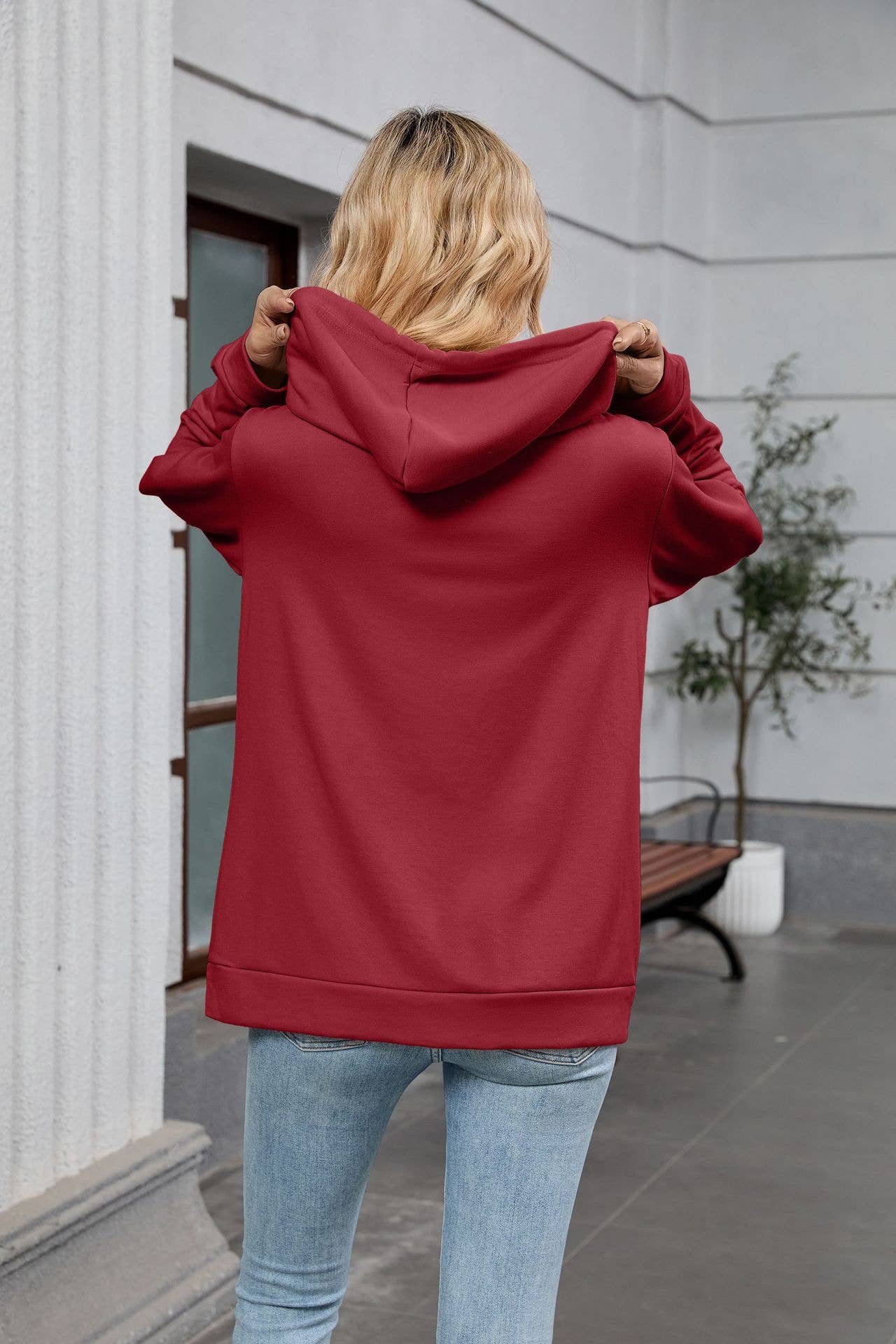 Zipper hooded pocket long-sleeved sweatshirt