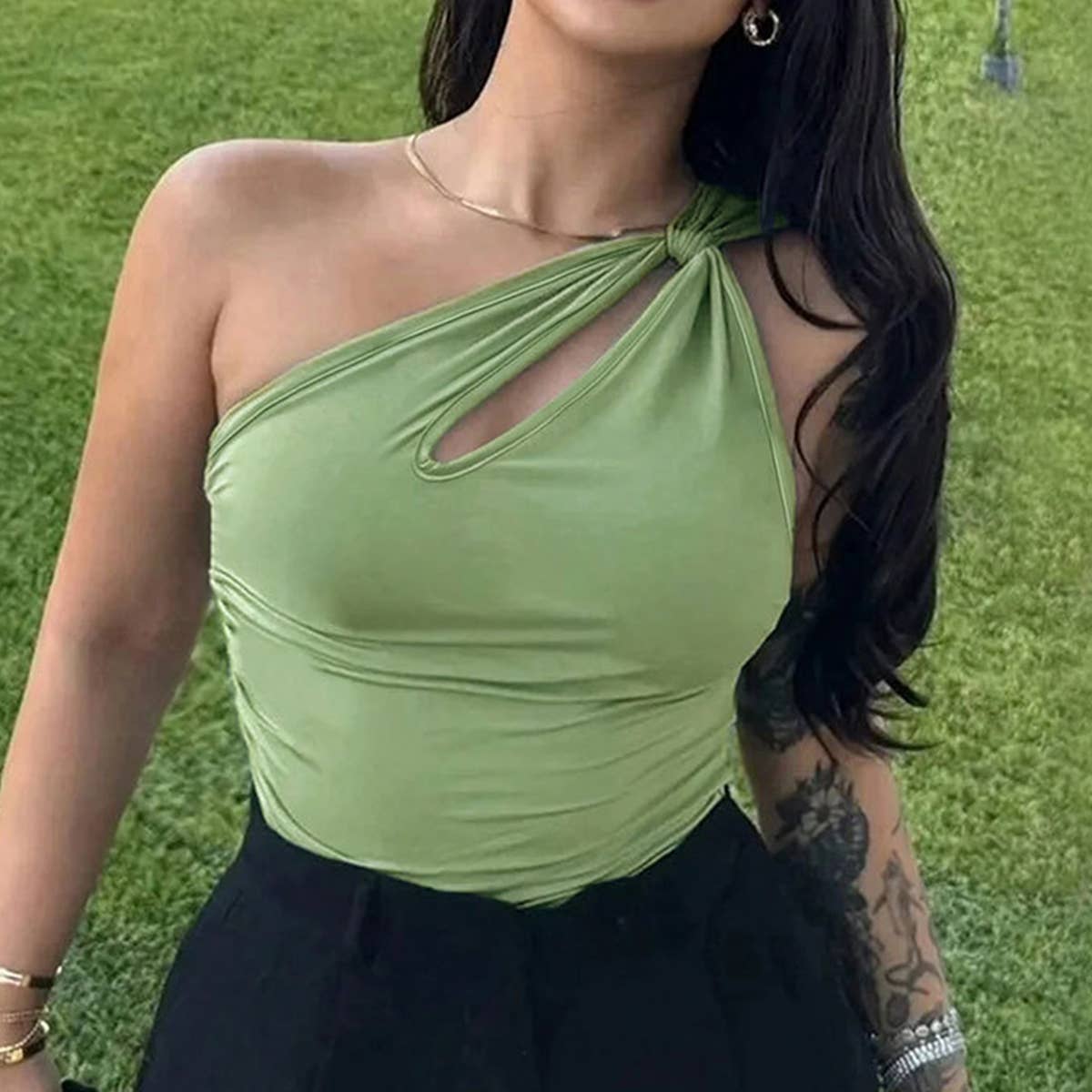 Sexy Asymmetrical Solid Color Tank Top