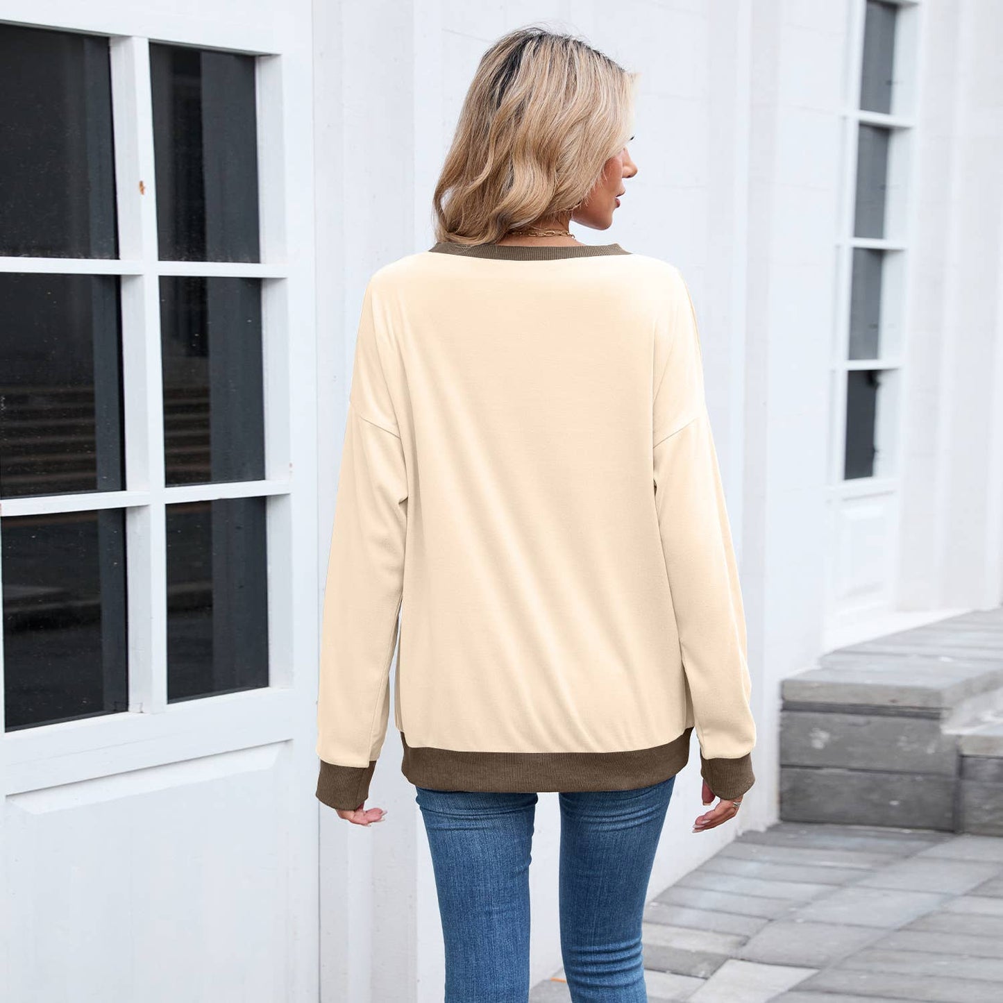 Round-neck loose color-blocked ribbed sweatshirt