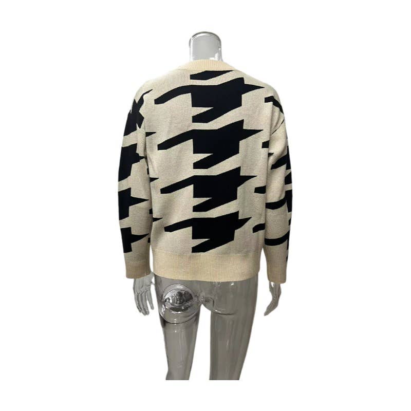 Round-neck, niche checkered knitted sweater