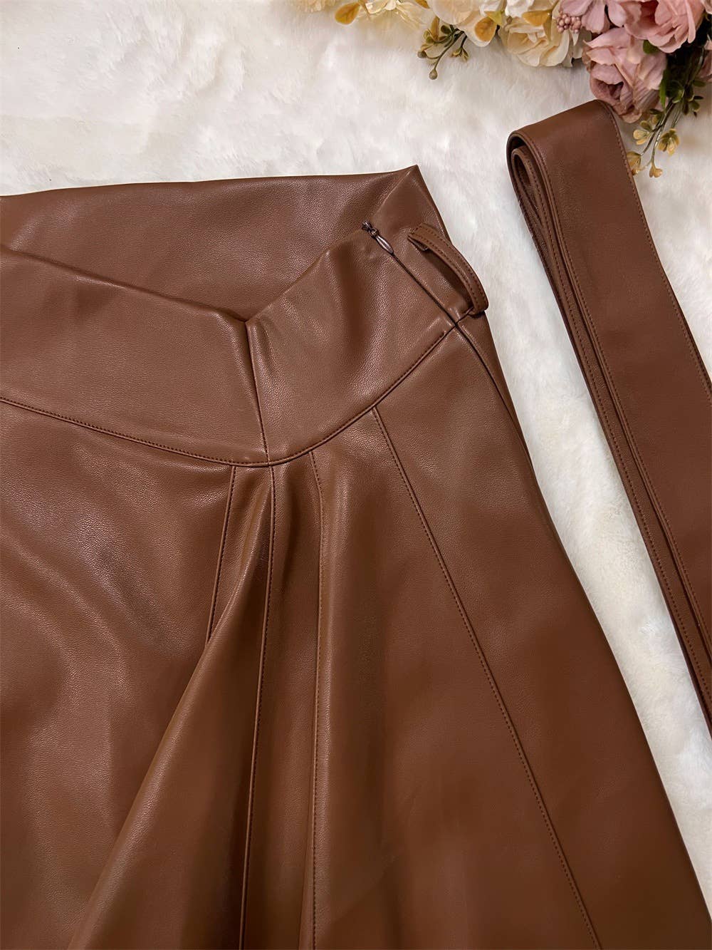 PU LEATHER FASHION TREND IRREGULAR SWING SKIRT