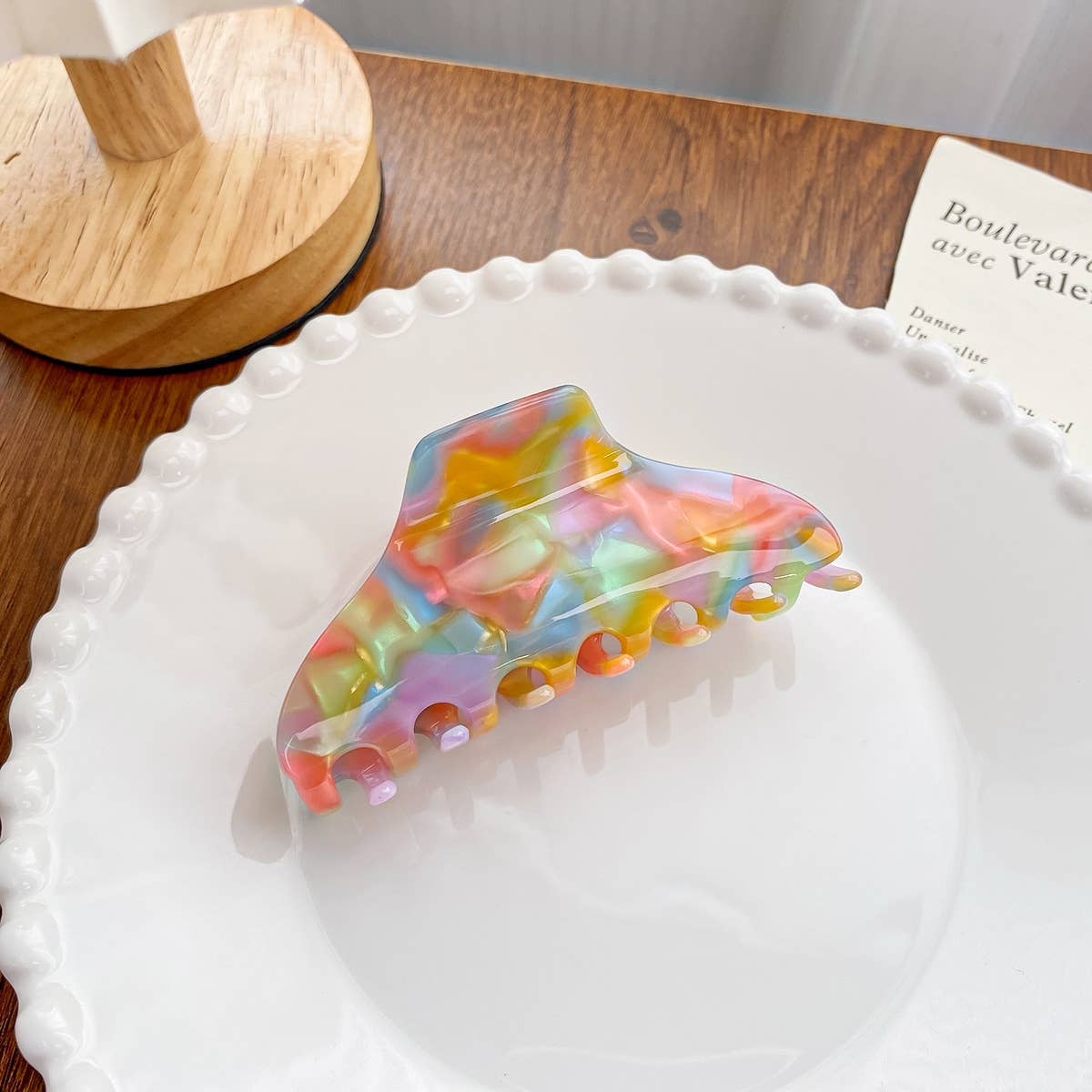 Acetate board style candy-colored hair clip