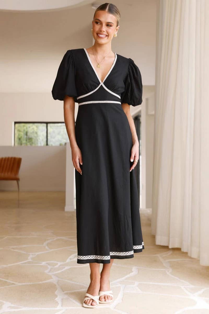 CWDMD5666_V-NECK SOLID LACE PUFF SLEEVE WAIST MAXI DRESS