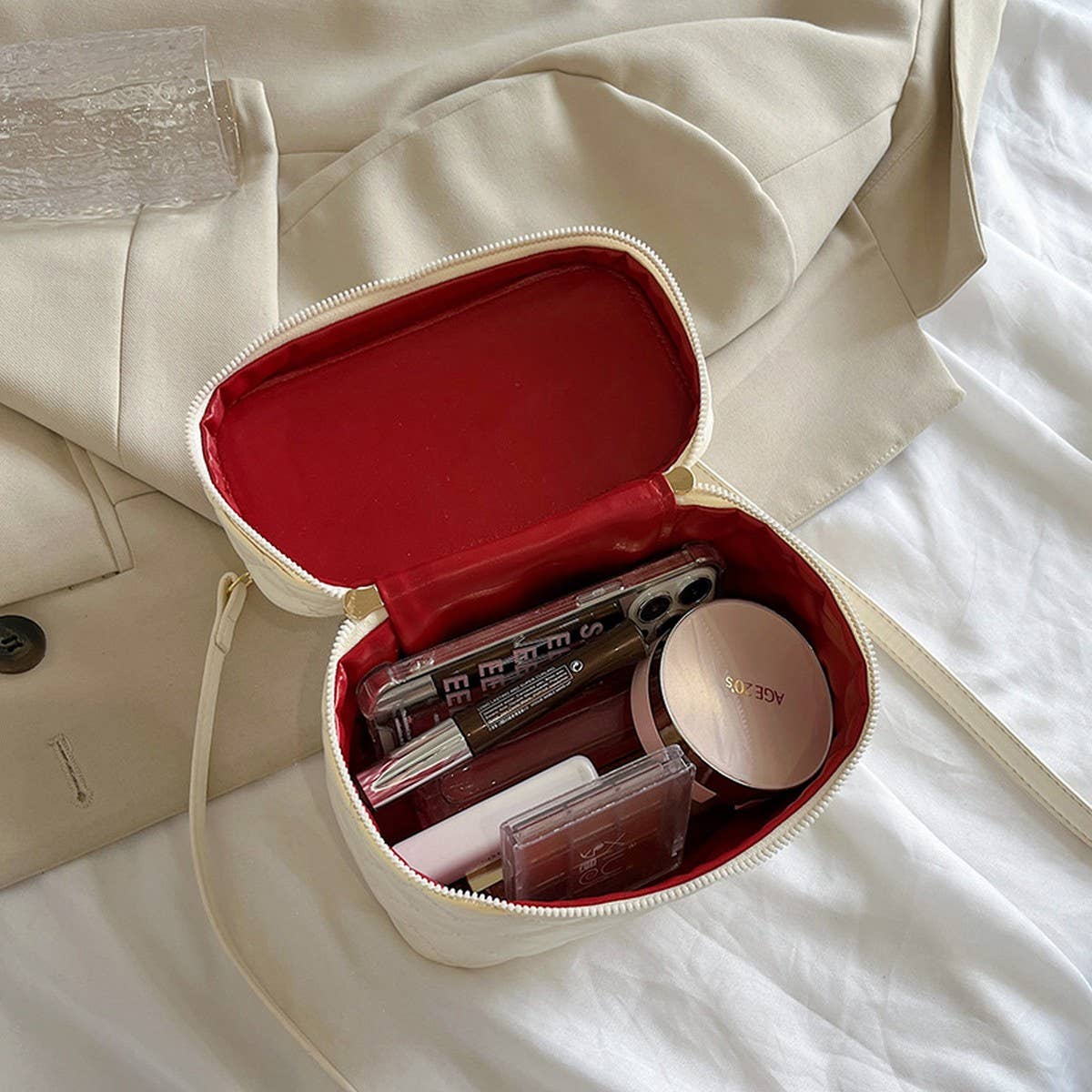 SIMPLE AND STYLISH DIAMOND-SHAPED COSMETIC BAG_CWAB4481