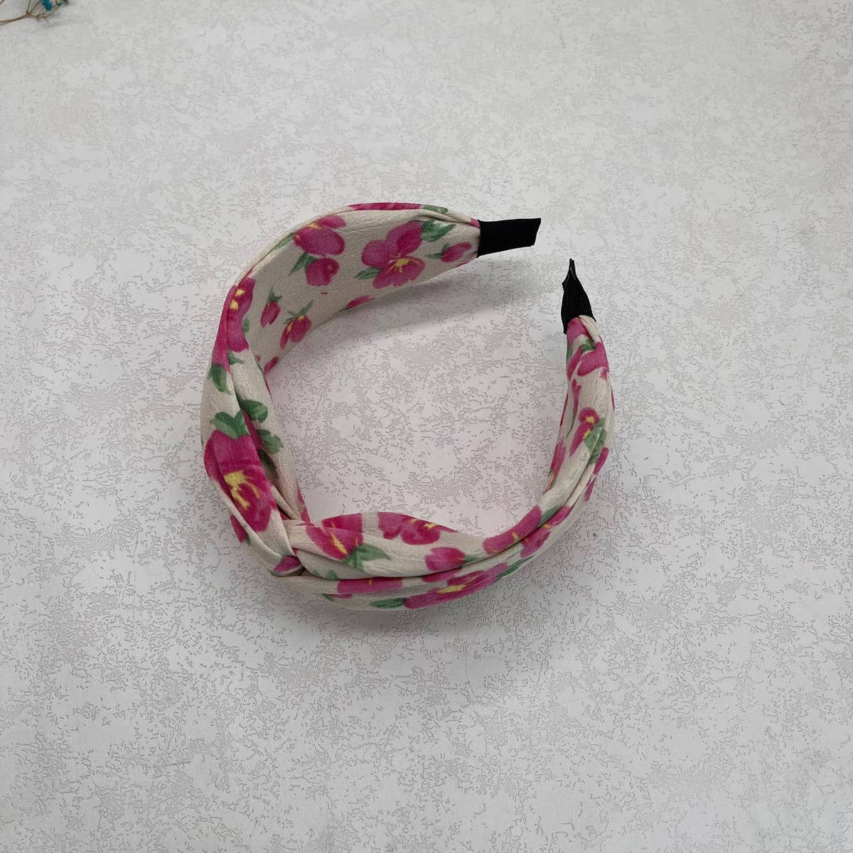 SIMPLE LARGE FLOWER CROSS HEADBAND_CWAHA2581
