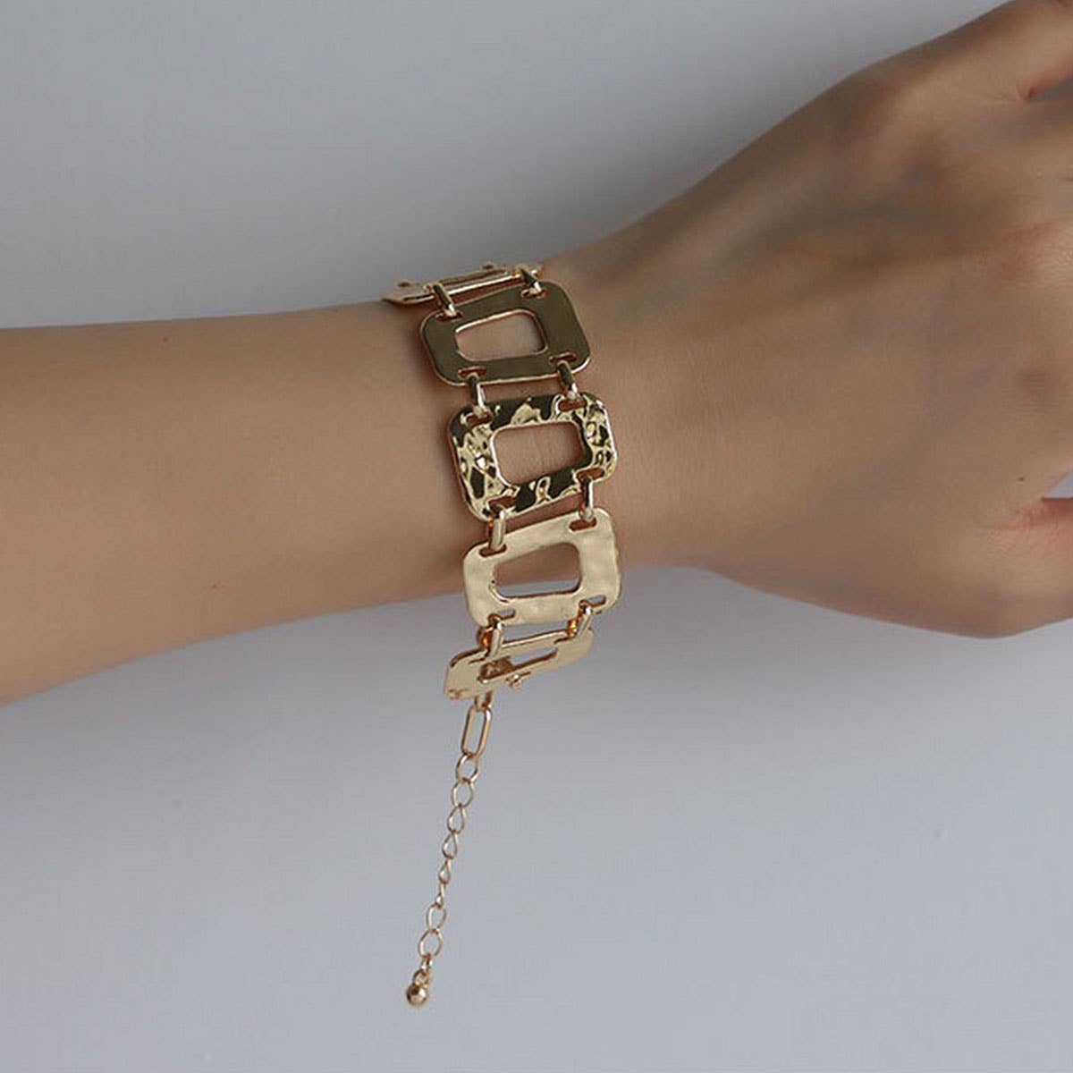 BOHEMIAN VINTAGE EARRINGS AND NECKLACE SET_CWAJE2924