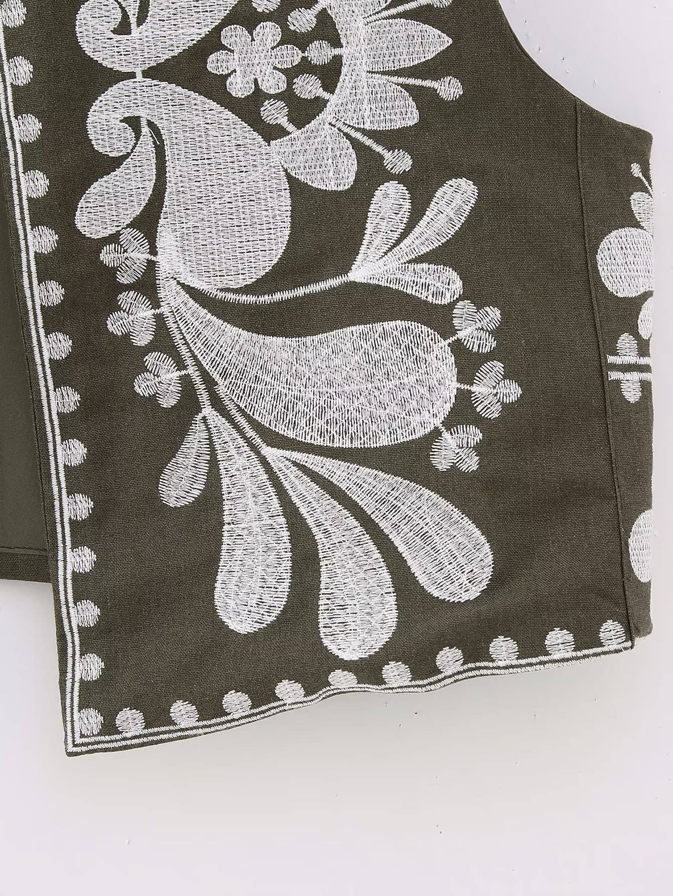 Sleeveless ethnic-style embroidered vest