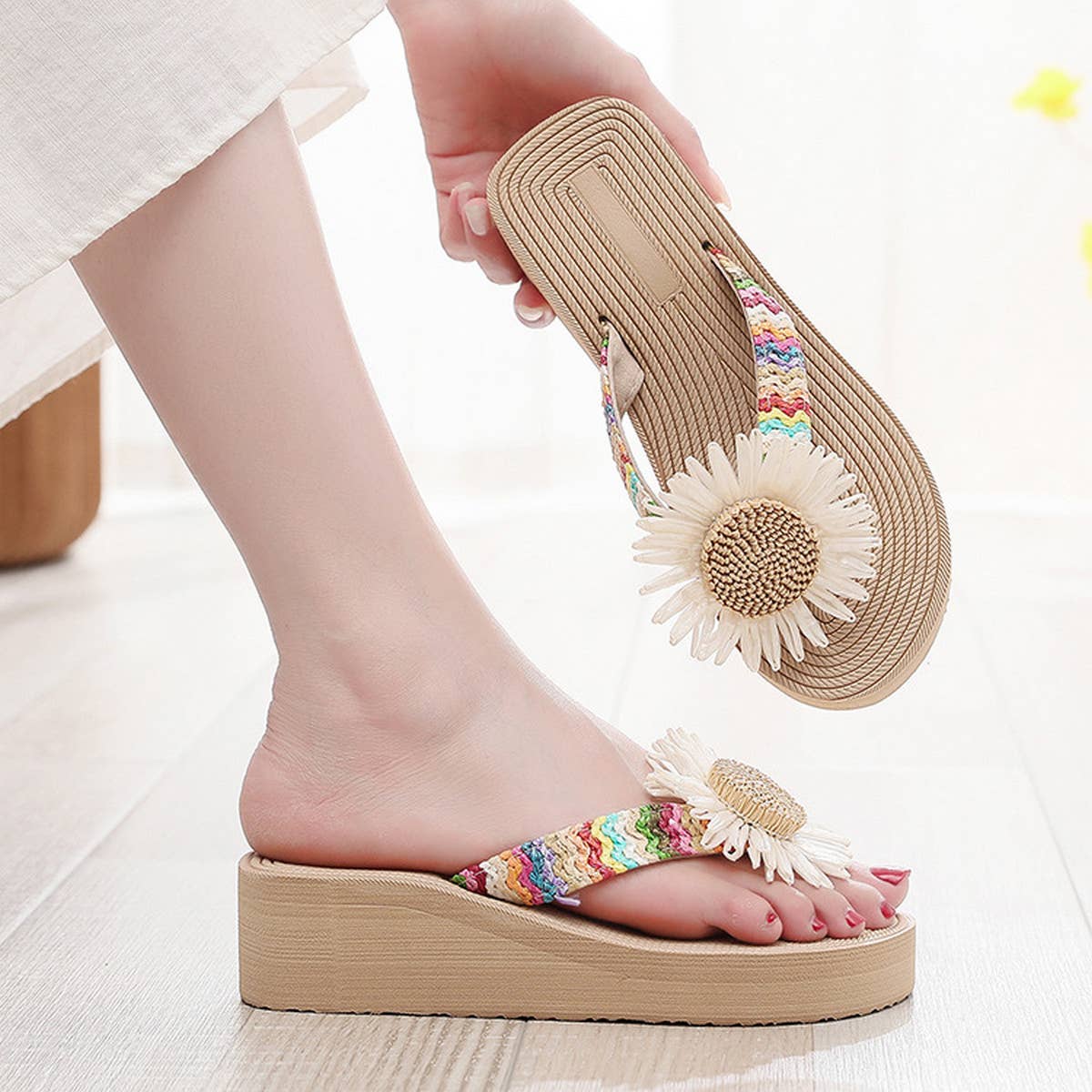 WOMEN FASHION NON-SLIP FLIP-FLOPS