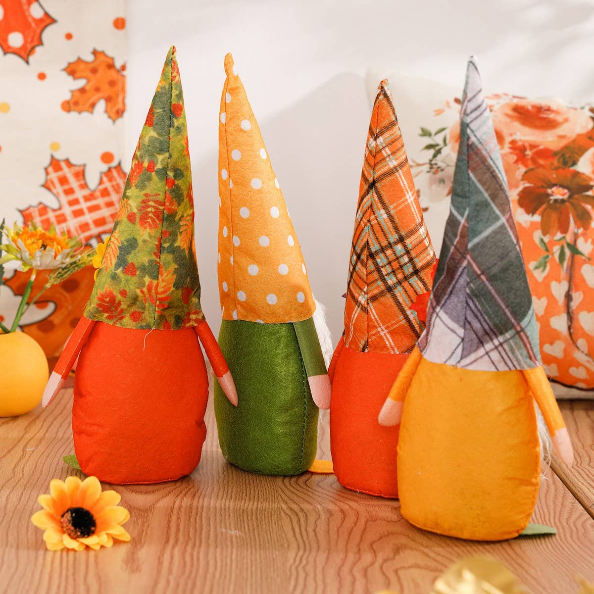 CWMM9531_HARVEST FESTIVAL RUDOLPH STANDING DOLL ORNAMENT