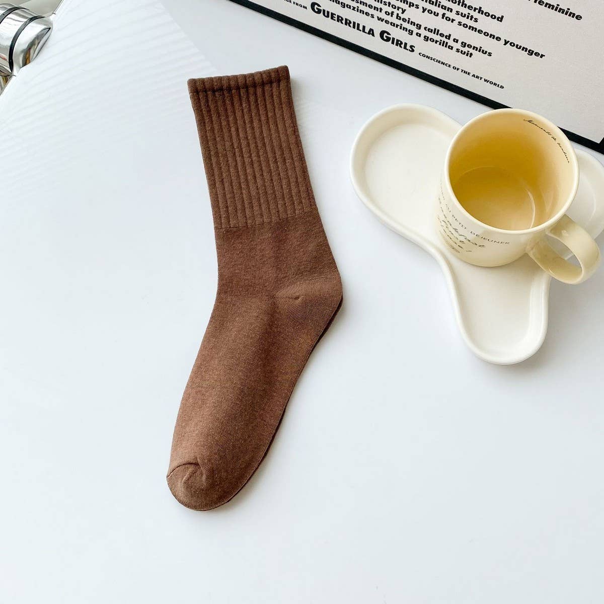 NEW SOLID COLOR CASUAL WOMEN'S MID-CALF SOCKS_CWMS1402